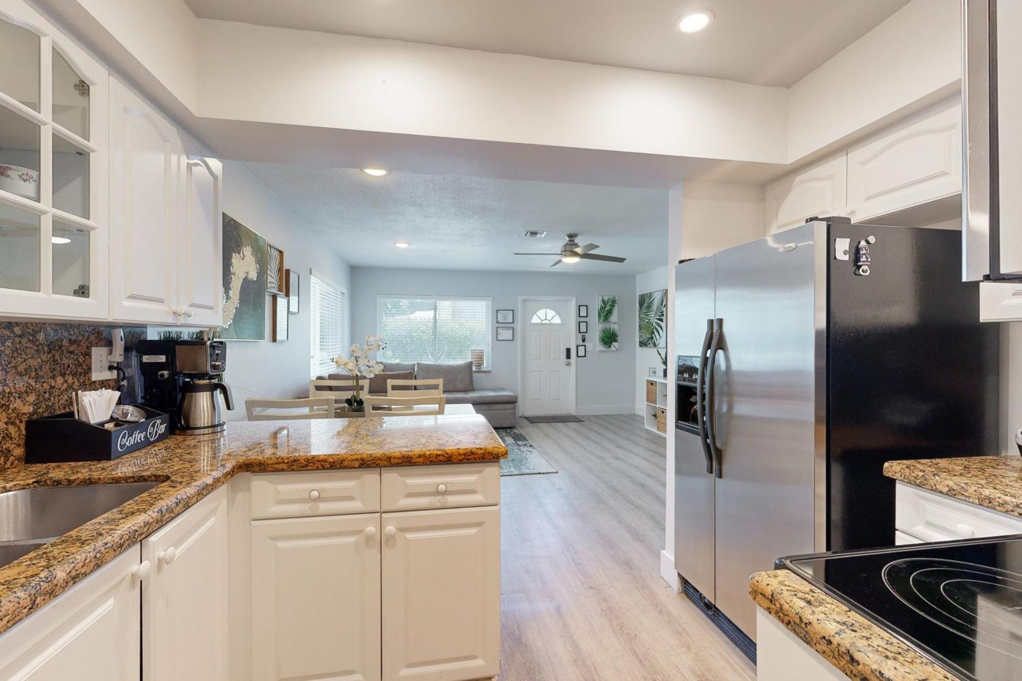 The Manors Waterfront Oasis # 1 Apartment