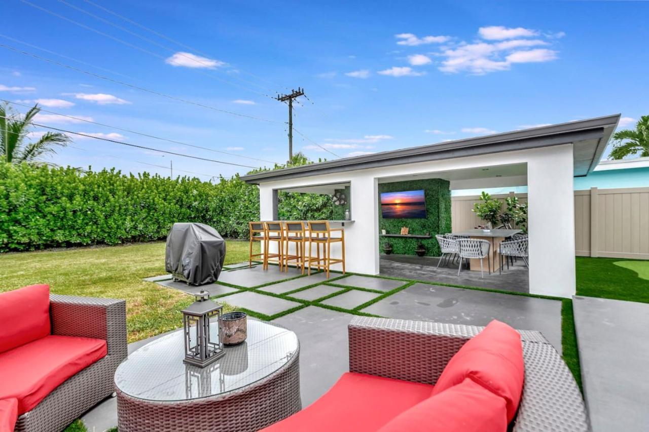 Lovely 2br 2ba Modern Flat With Vibrant Backyard * Fort Lauderdale
