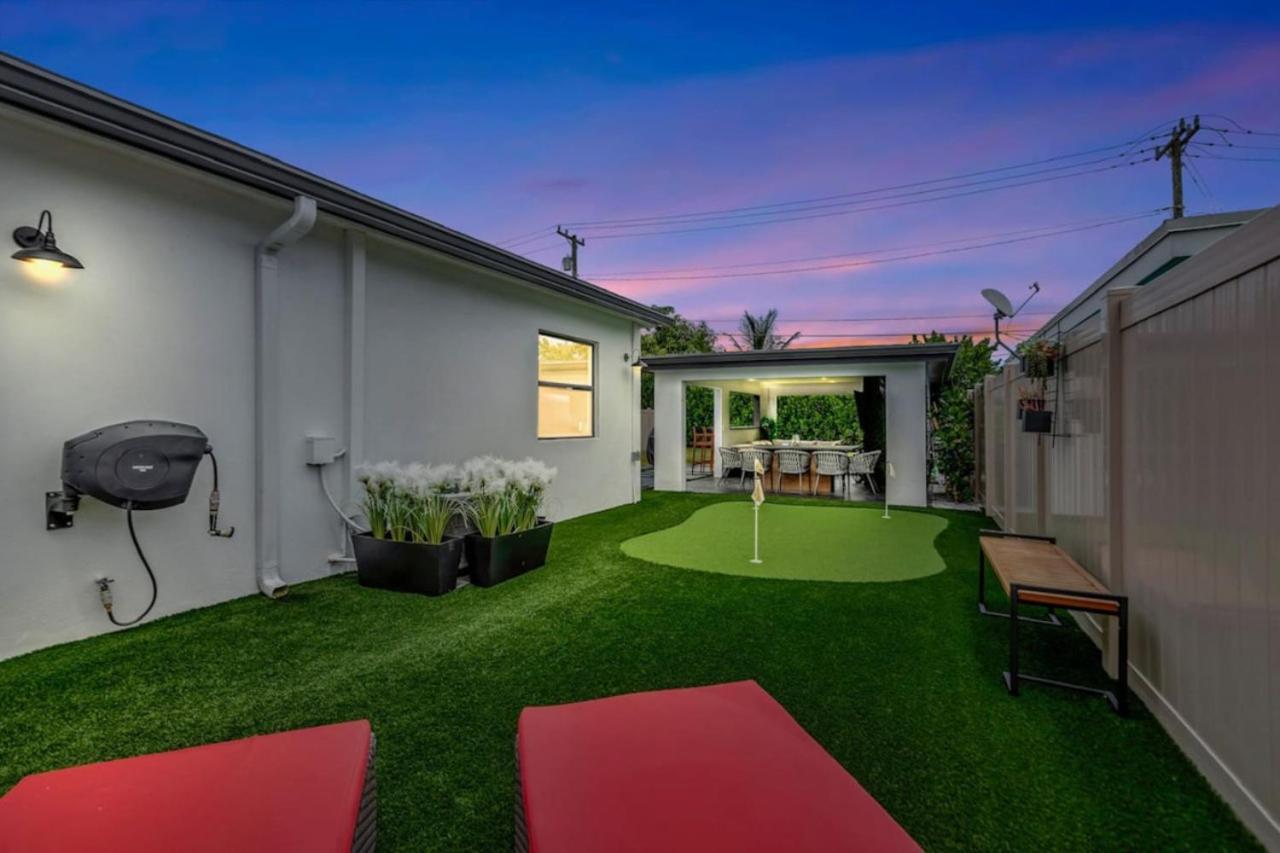 Lovely 2br 2ba Modern Flat With Vibrant Backyard Holiday home Fort Lauderdale