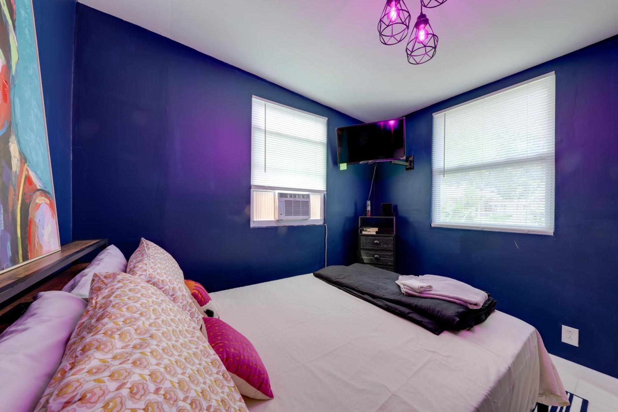 Pet-friendly Lauderdale 8 Mi To Beach! Holiday home *