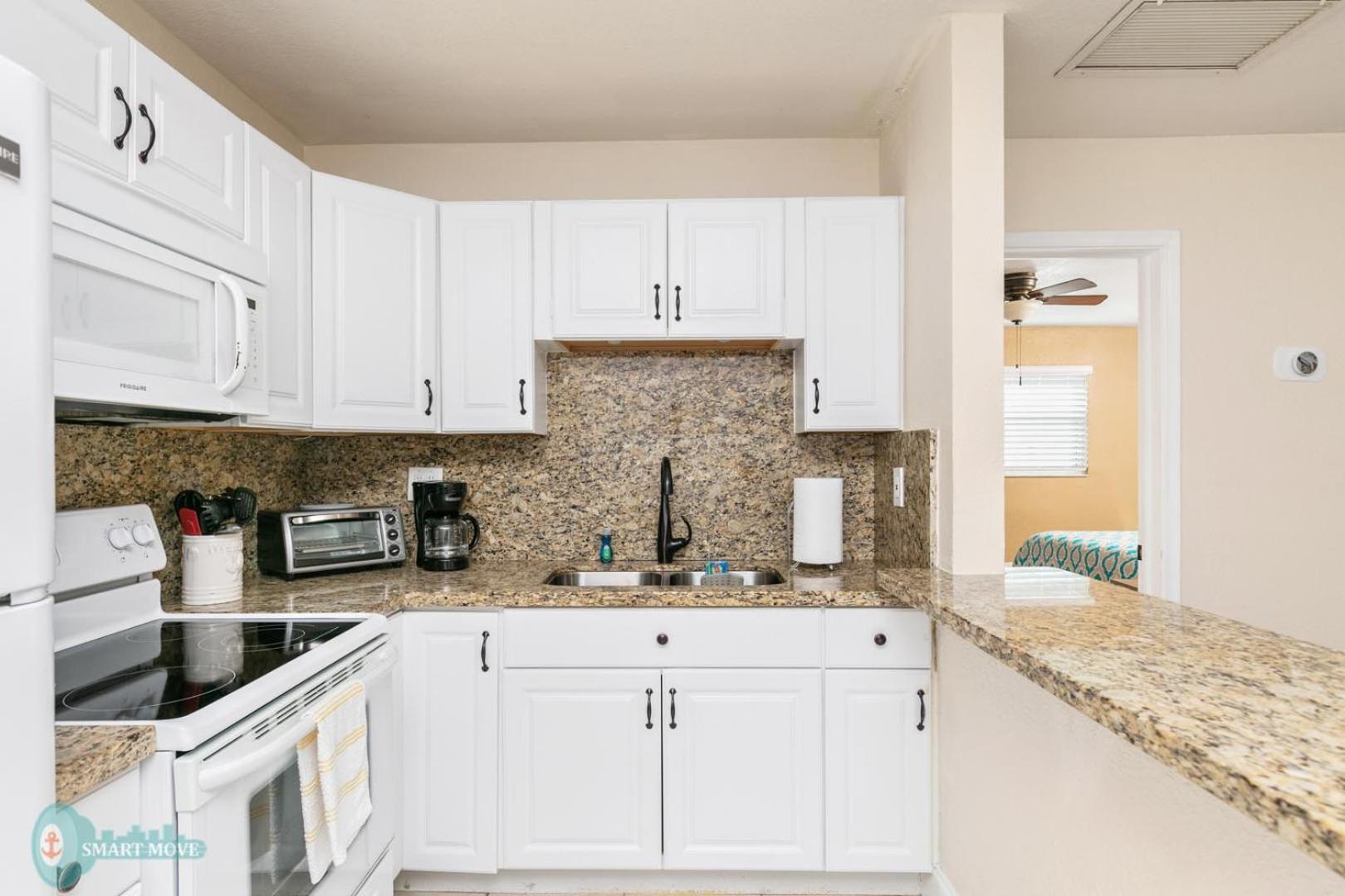 Tropical Breeze Unit 2 Apartment *