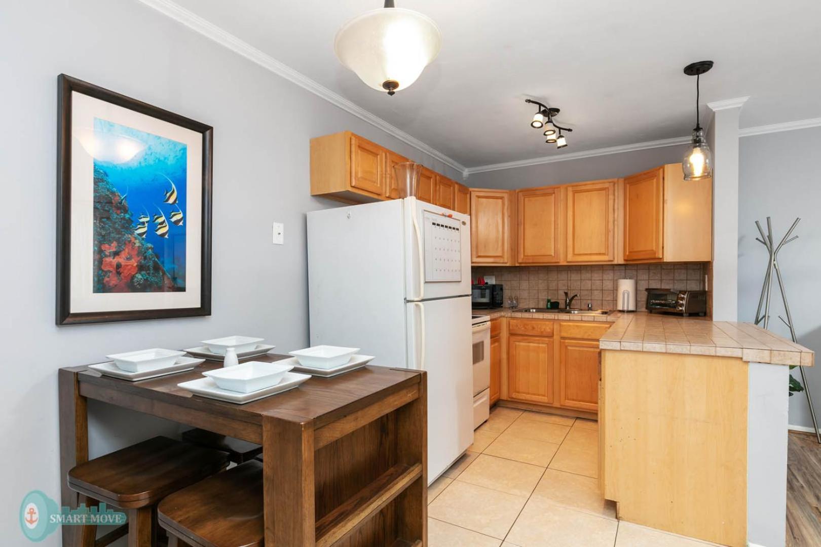 Tropical Breeze Unit 2 Apartment *