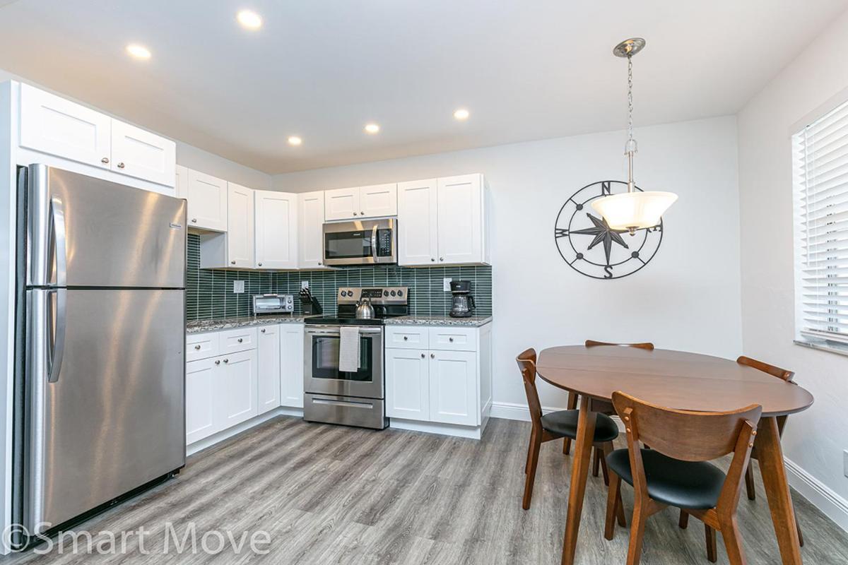 Tropical Breeze Unit 2 Apartment