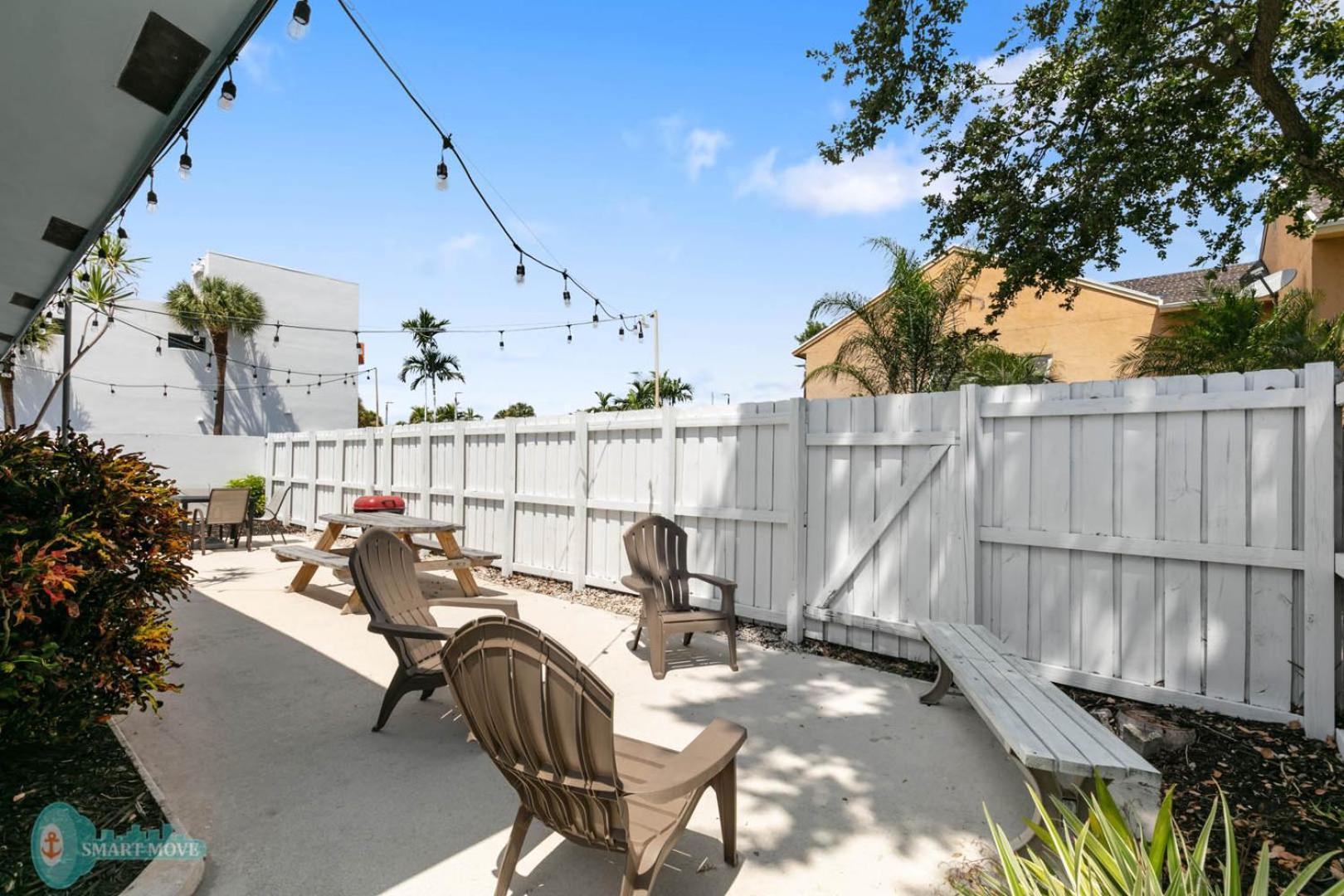 Tropical Breeze Unit 2 * Fort Lauderdale