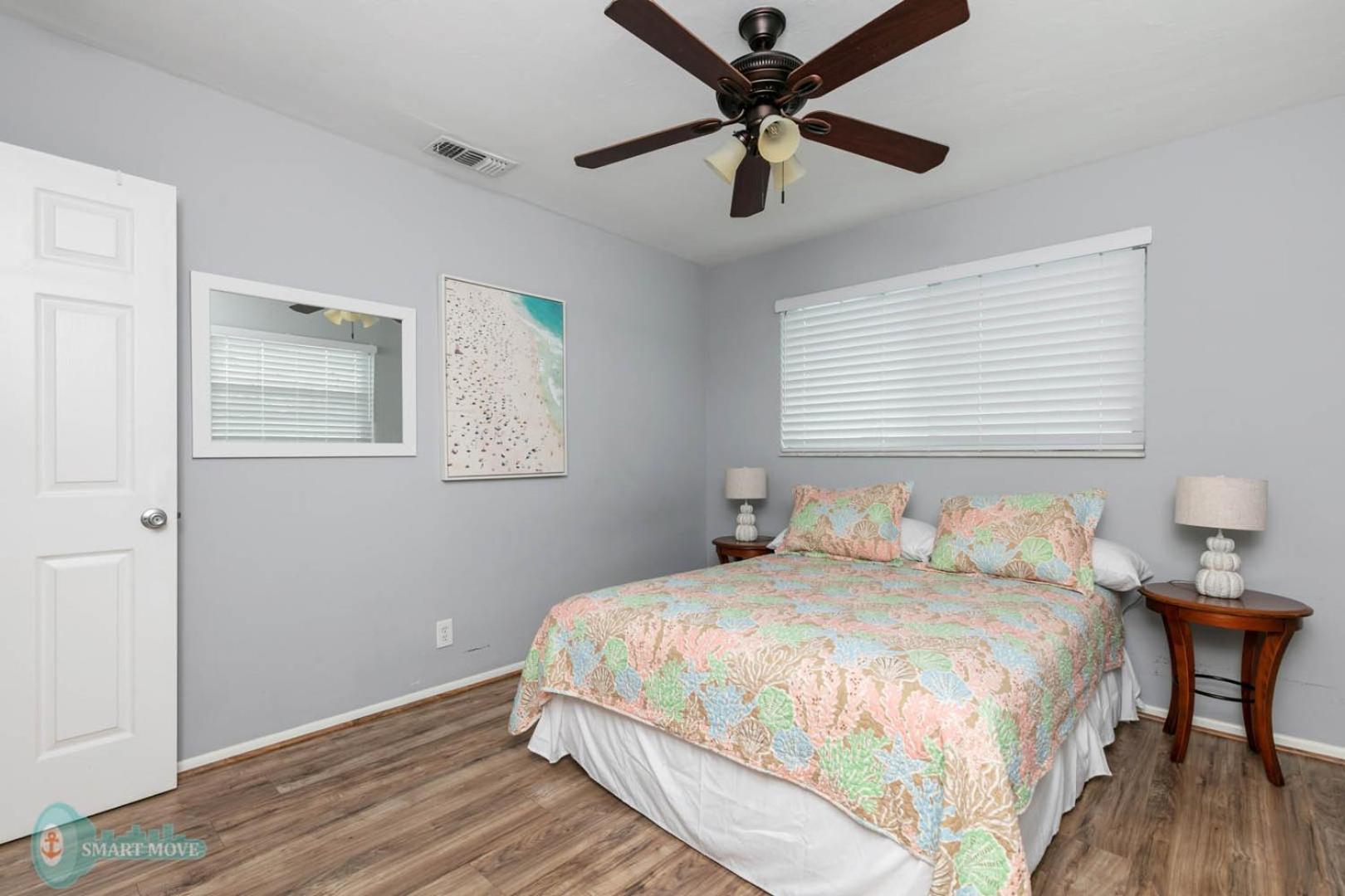 Tropical Breeze Unit 2 Apartment *