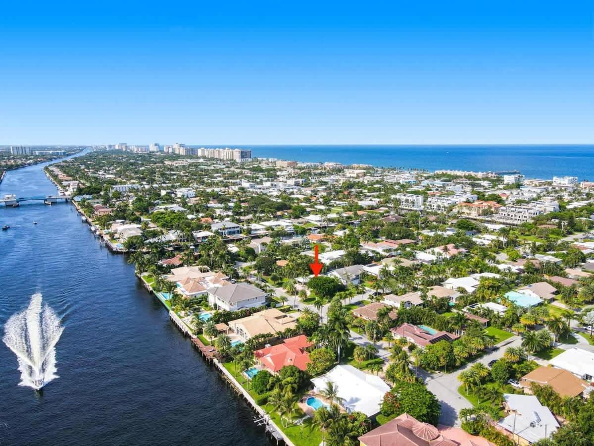 Walking From The 3br Holiday home Fort Lauderdale