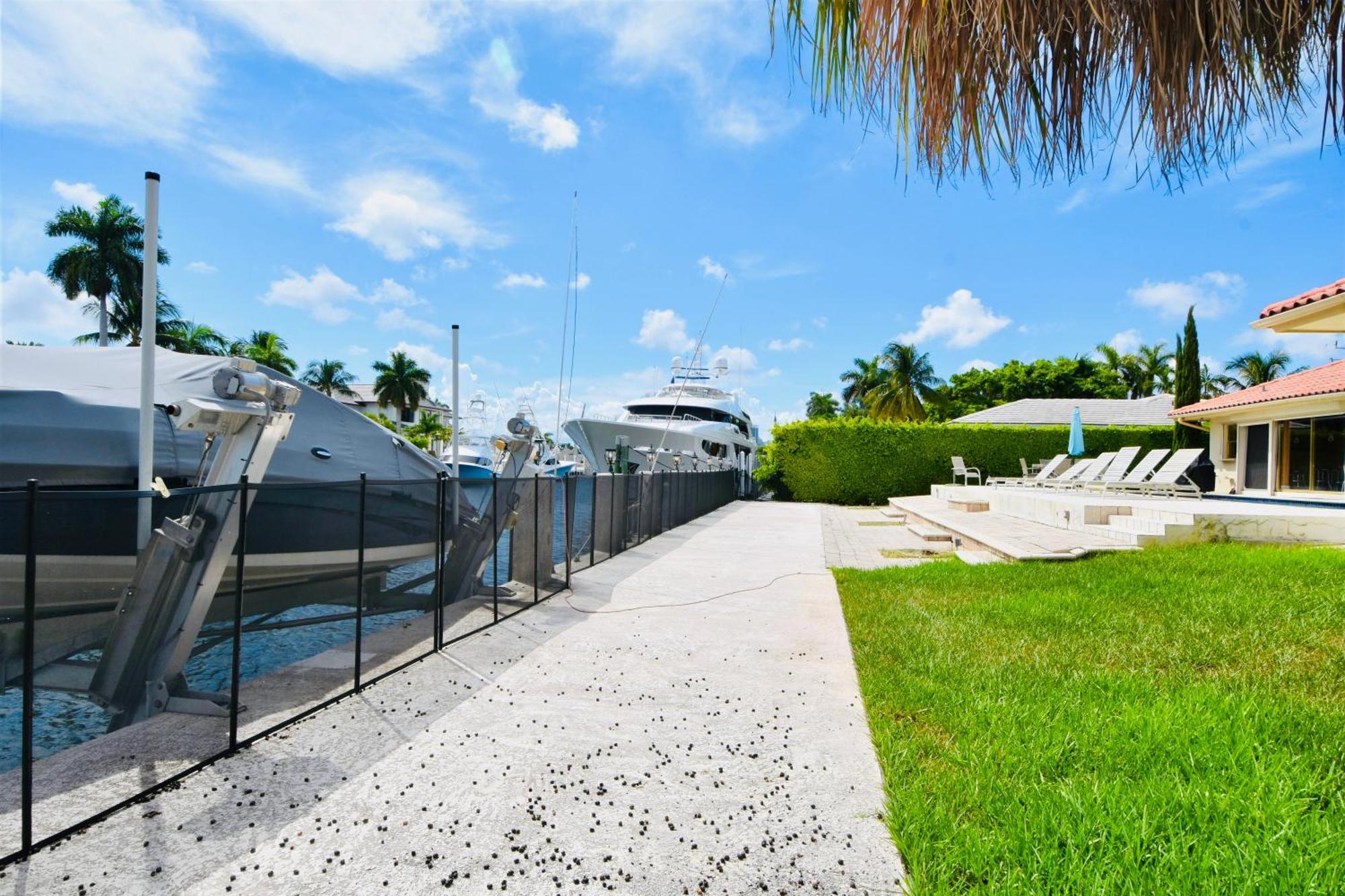 Lauderdale Oasis