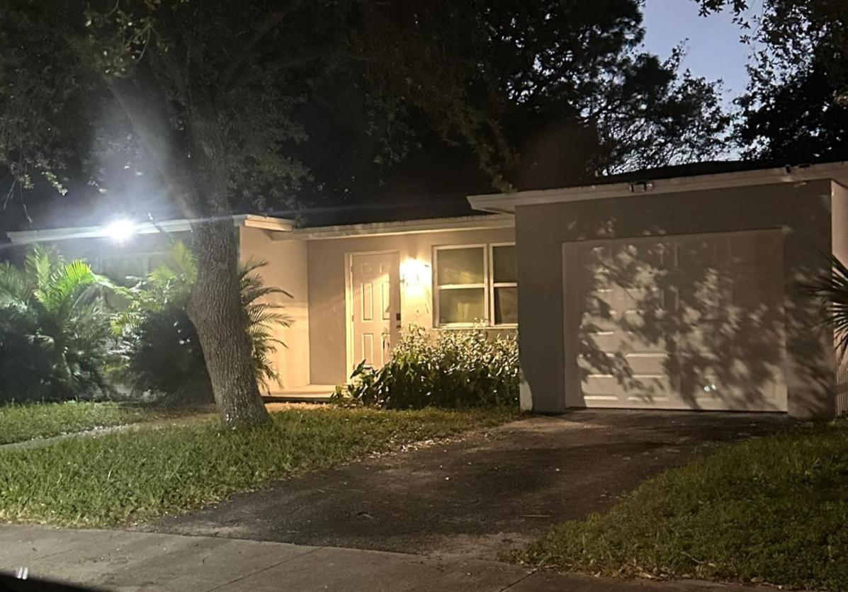 Ideal In Lauderdale! Holiday home Fort Lauderdale