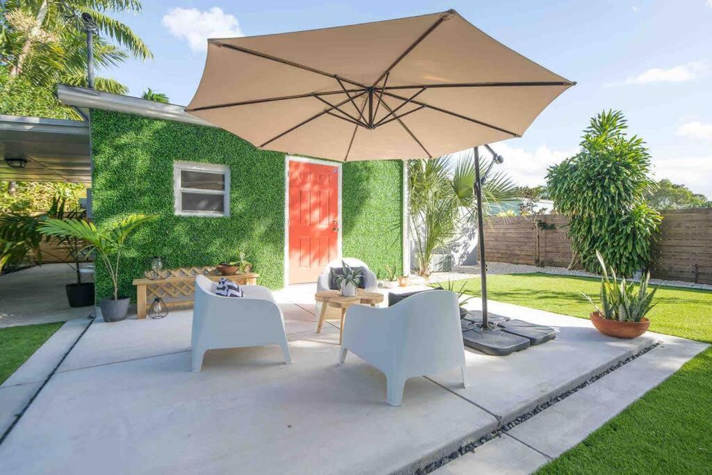 Cozy House, Sleeps 4, Close To Beach, Airport Holiday home Fort Lauderdale