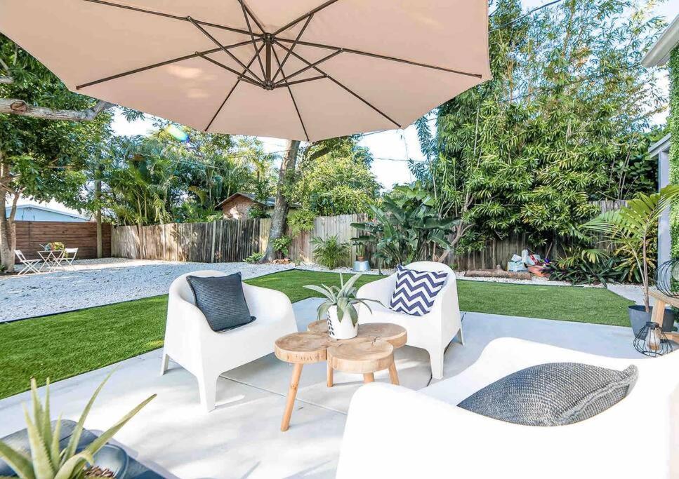 Cozy House, Sleeps 4, Close To Beach, Airport Fort Lauderdale
