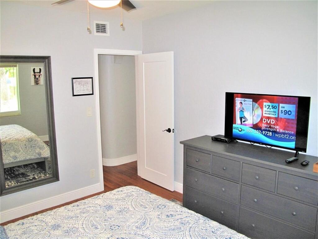 By Olas Bl, Pool, Parking, Remodeled & Apartment *