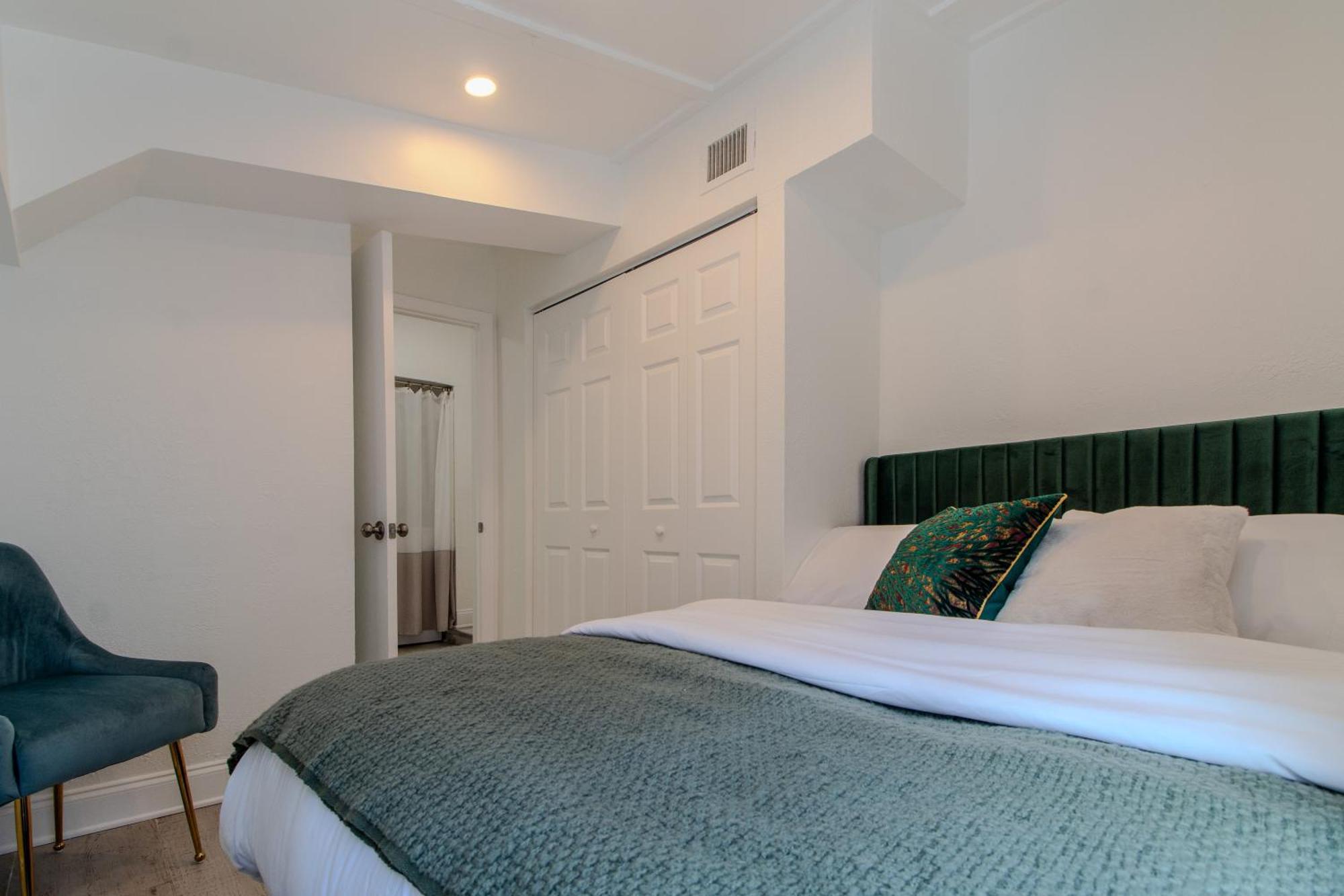 4bd Beachside Escape & Outdoor Oasis With Pool, Near Airport, Restaurants And Beaches * Fort Lauderdale