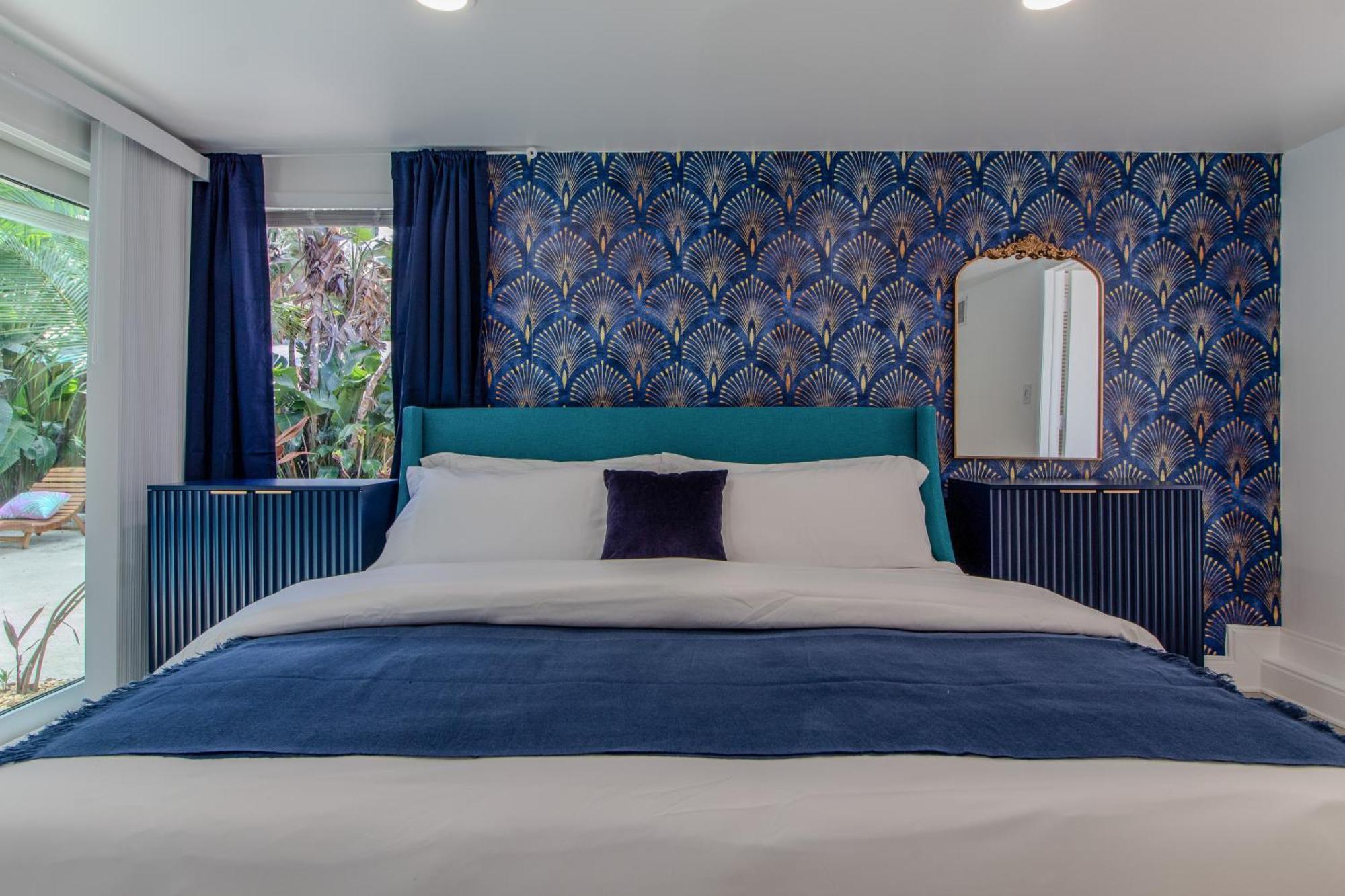 Holiday home 4bd Beachside Escape & Outdoor Oasis With Pool, Near Airport, Restaurants And Beaches *