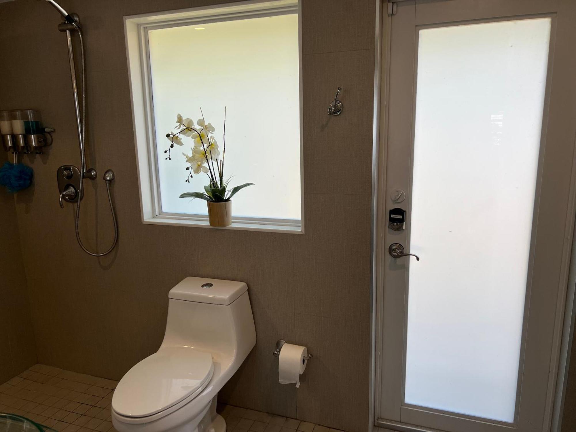 A Mens Oasis * Wilton Manors