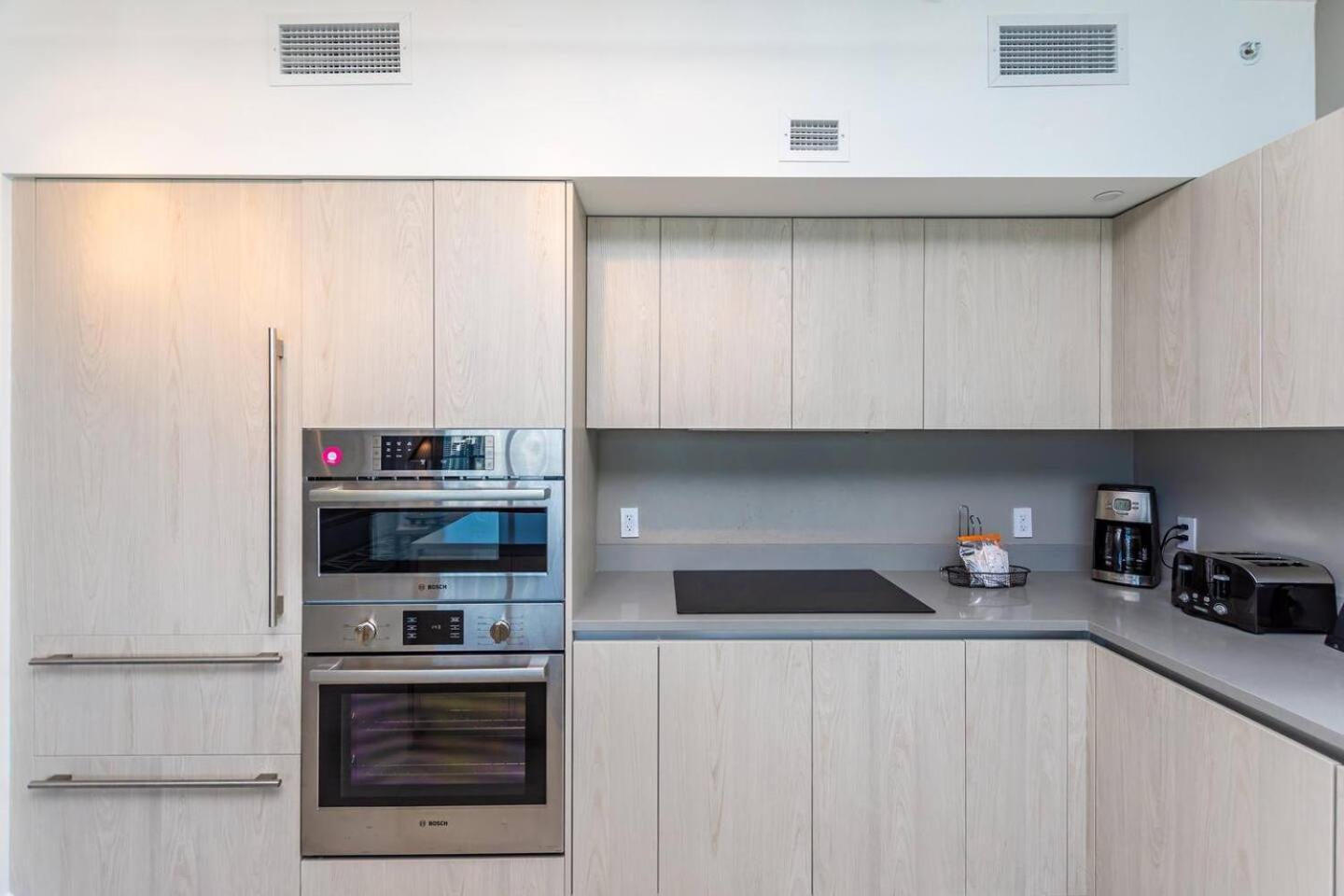 Apartment Amazing At H House