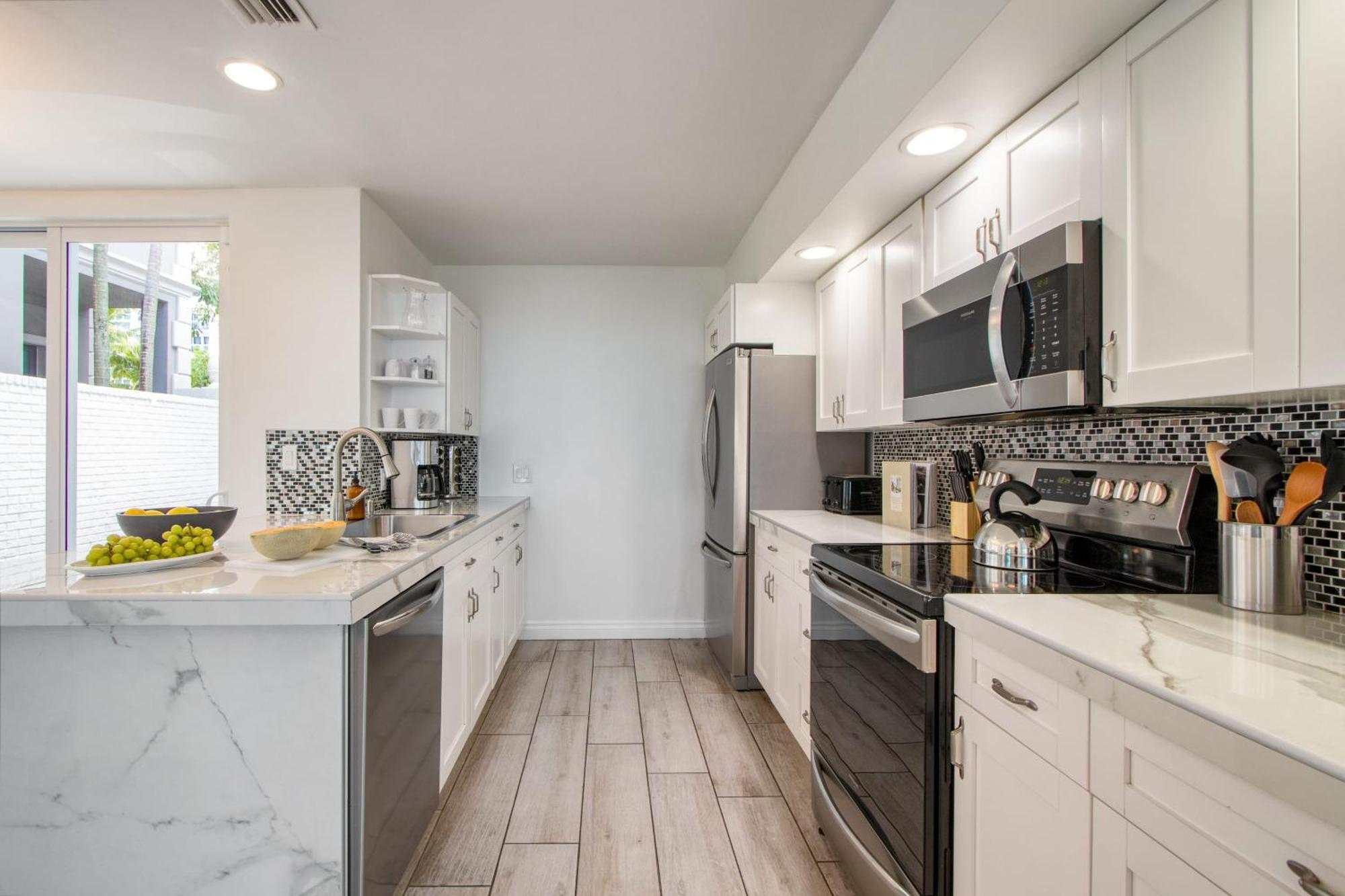 Sea Breeze By Avantstay Across From Lauderdale Pool Out Door Dining Fire Pit *