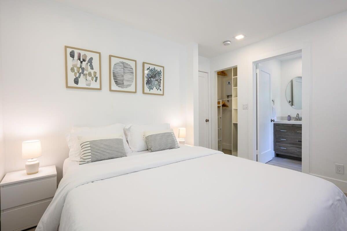 Holiday home Beautiful And Comfortable In Victoria Park *