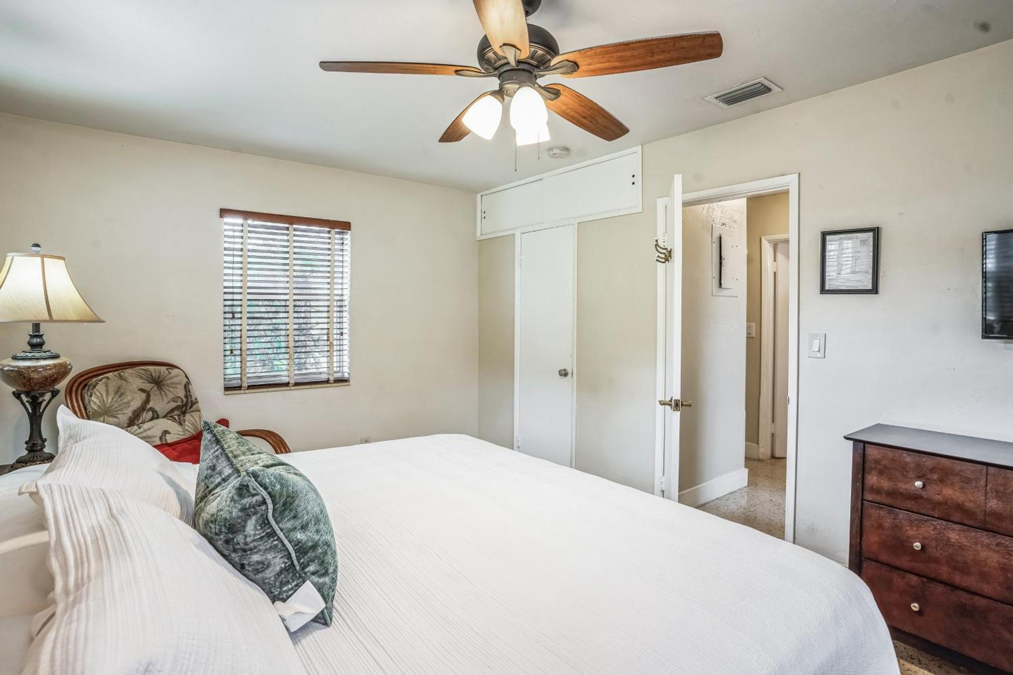 Holiday home Beautiful Comfy With Private Hot Tub Close To *