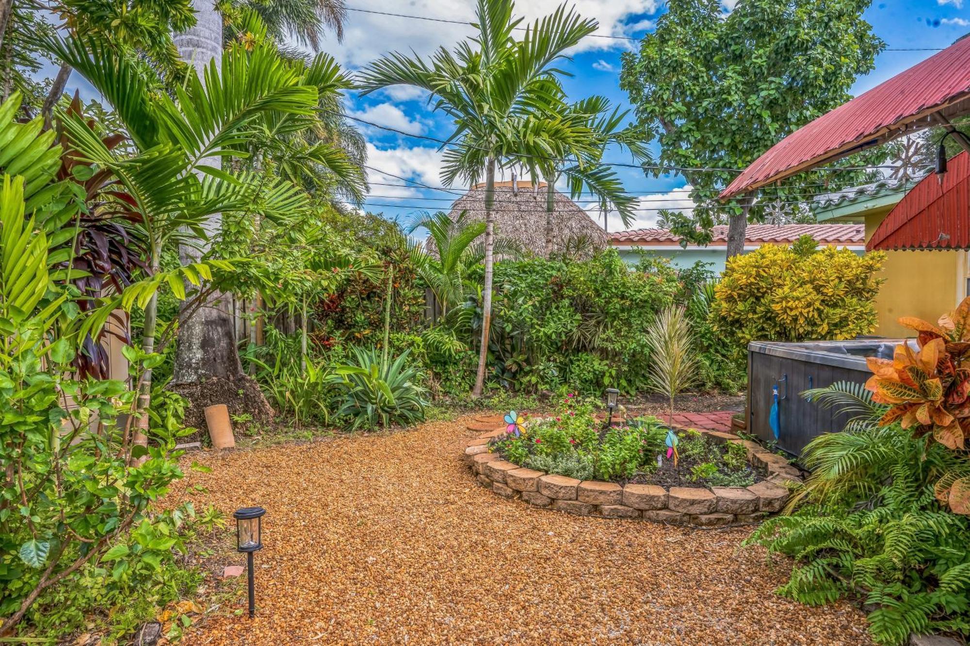 Beautiful Comfy With Private Hot Tub Close To Fort Lauderdale