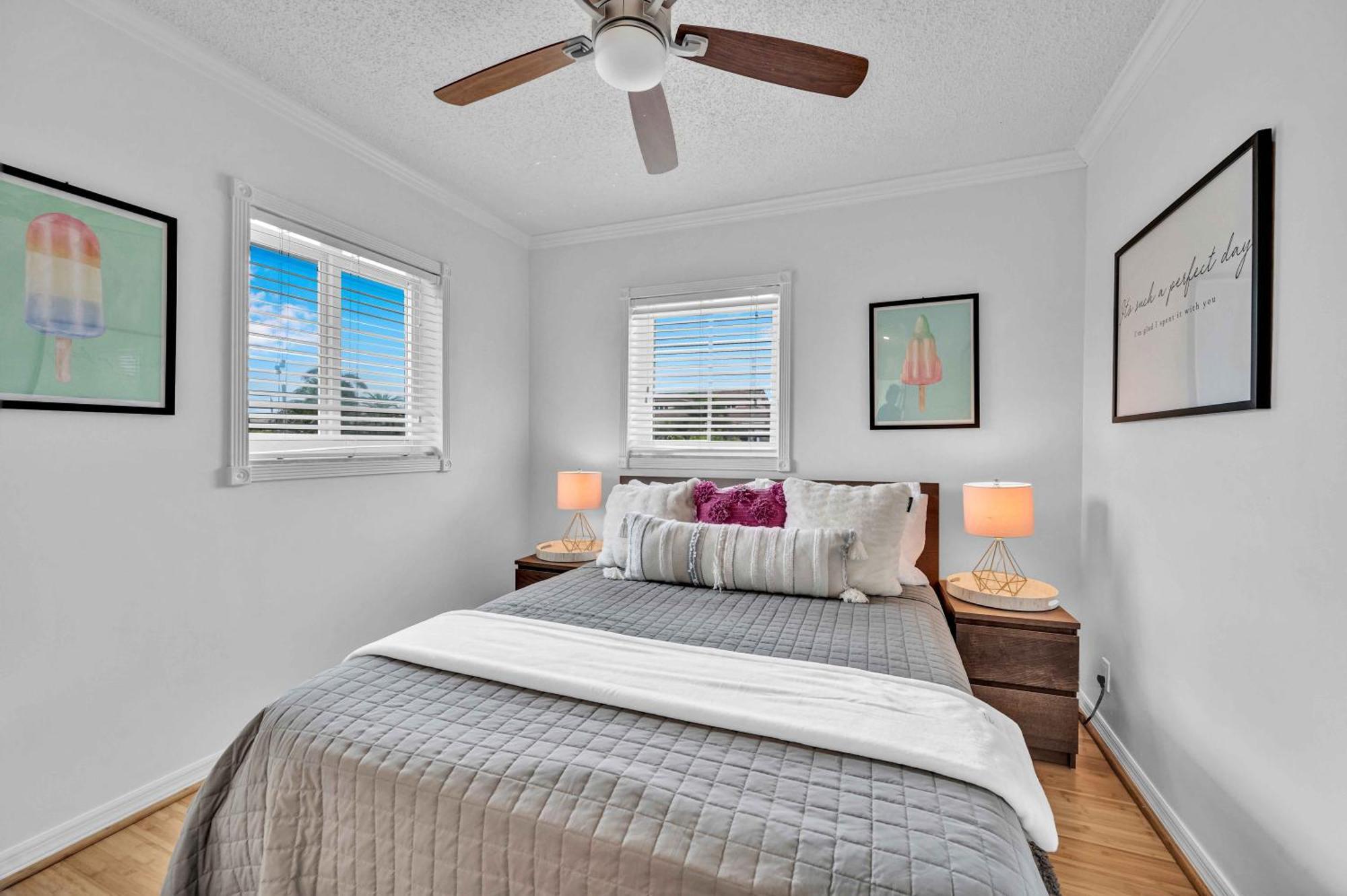 Secluded Retreat Heated Pool Dock Access Quiet Neighborhood Saltaire Key Resldences Holiday home Fort Lauderdale