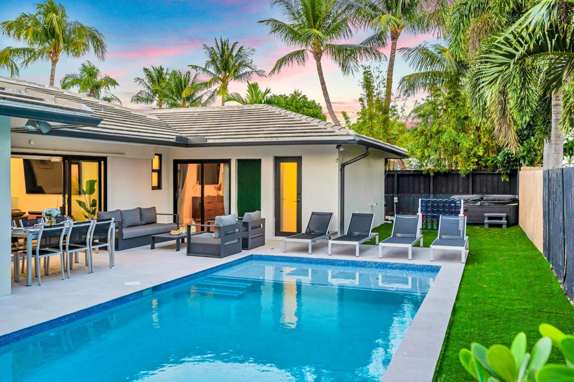 Holiday home Open Concept Proximity Lush Neighborhood Pearl Key Fort Lauderdale
