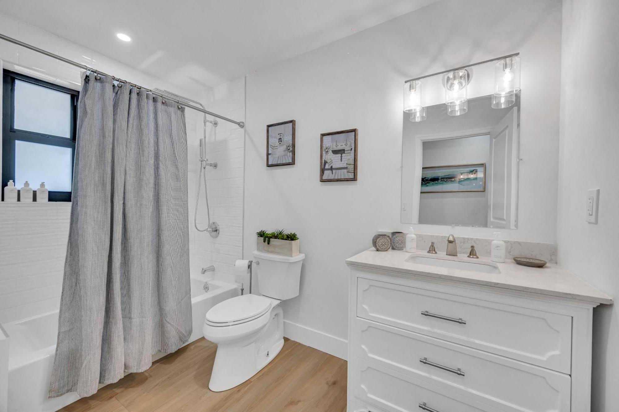 Open Concept Proximity Lush Neighborhood Pearl Key