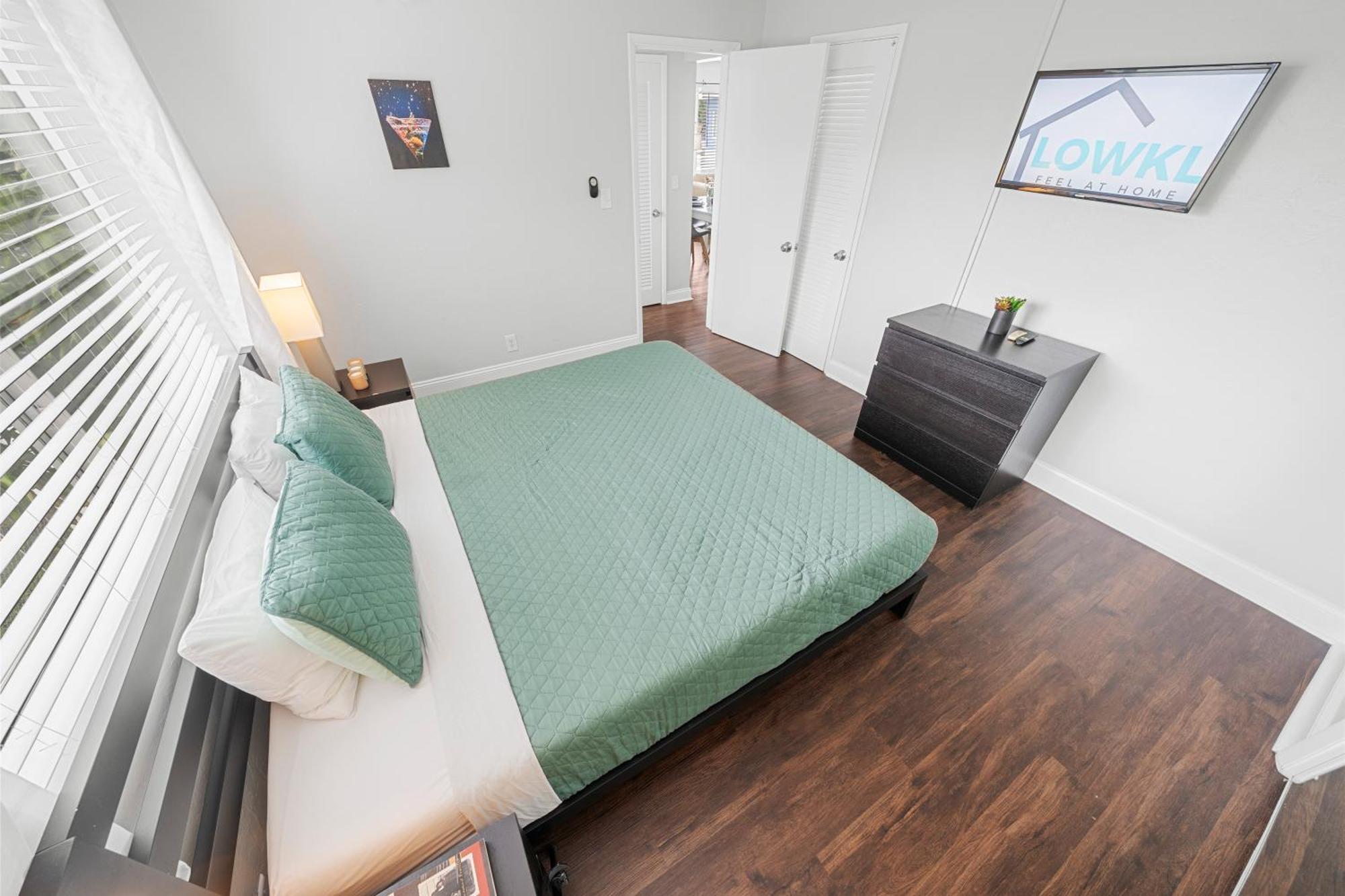 The Jasmine By Lowkl Apartment *