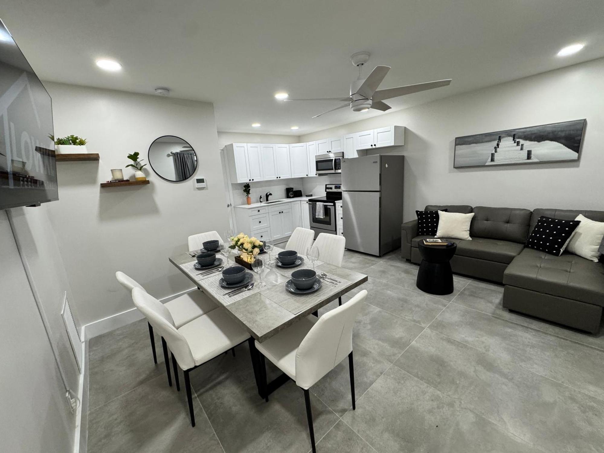 Apartment The Jasmine By Lowkl