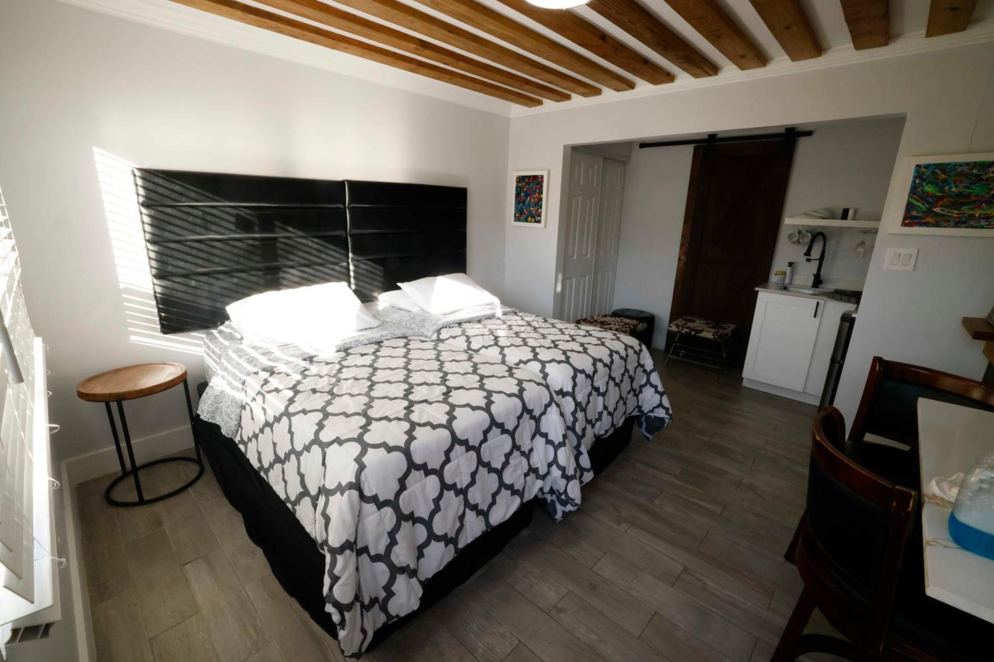 Keese's By The Ocean Apartment Fort Lauderdale