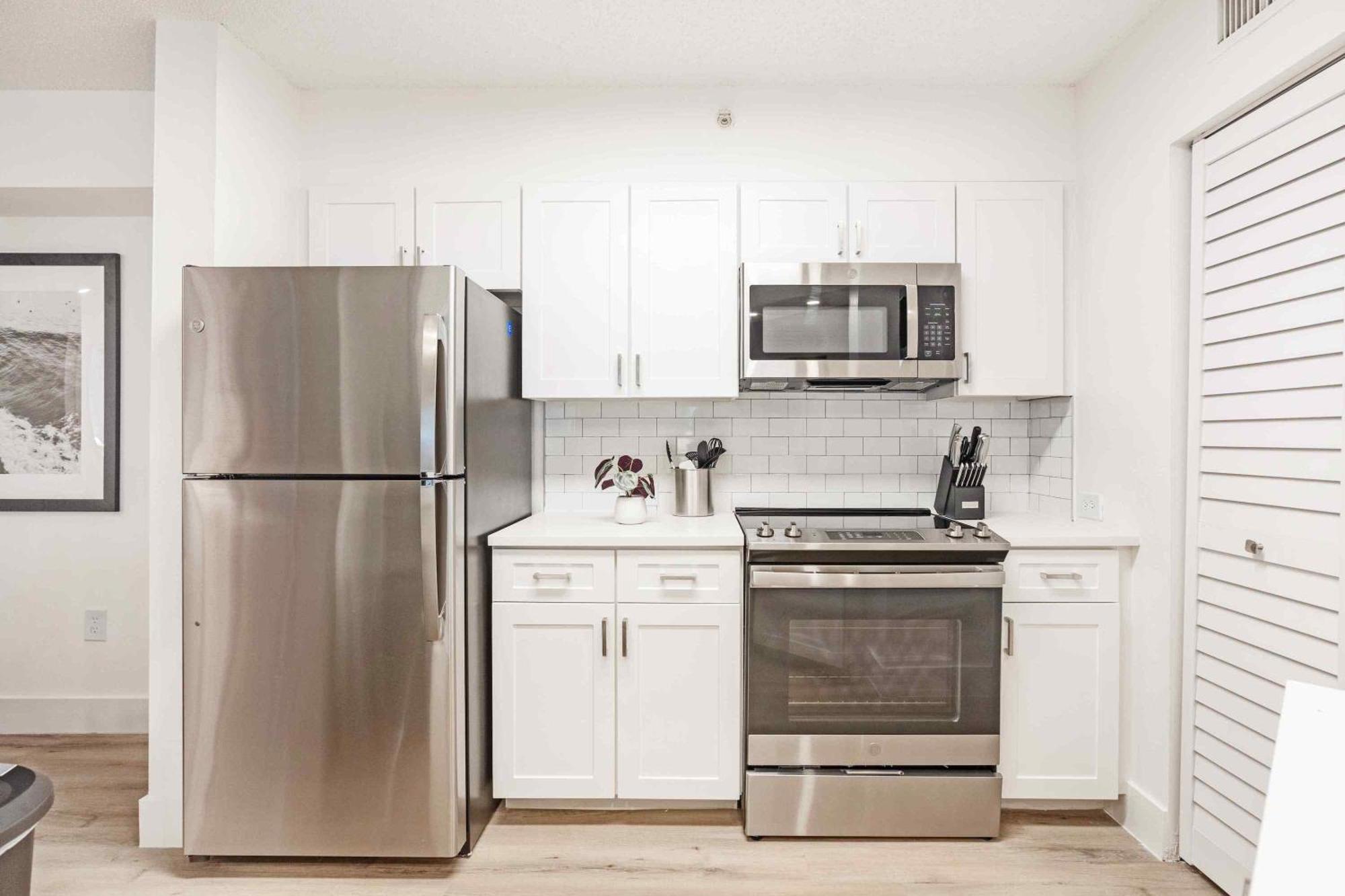 Apartment Stunning Centrally Located At New River Cove In South Florida Fort Lauderdale