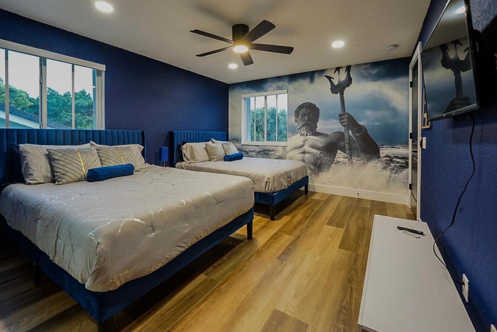 Casa Olympus Lauderdale - Walk To The Beach! *