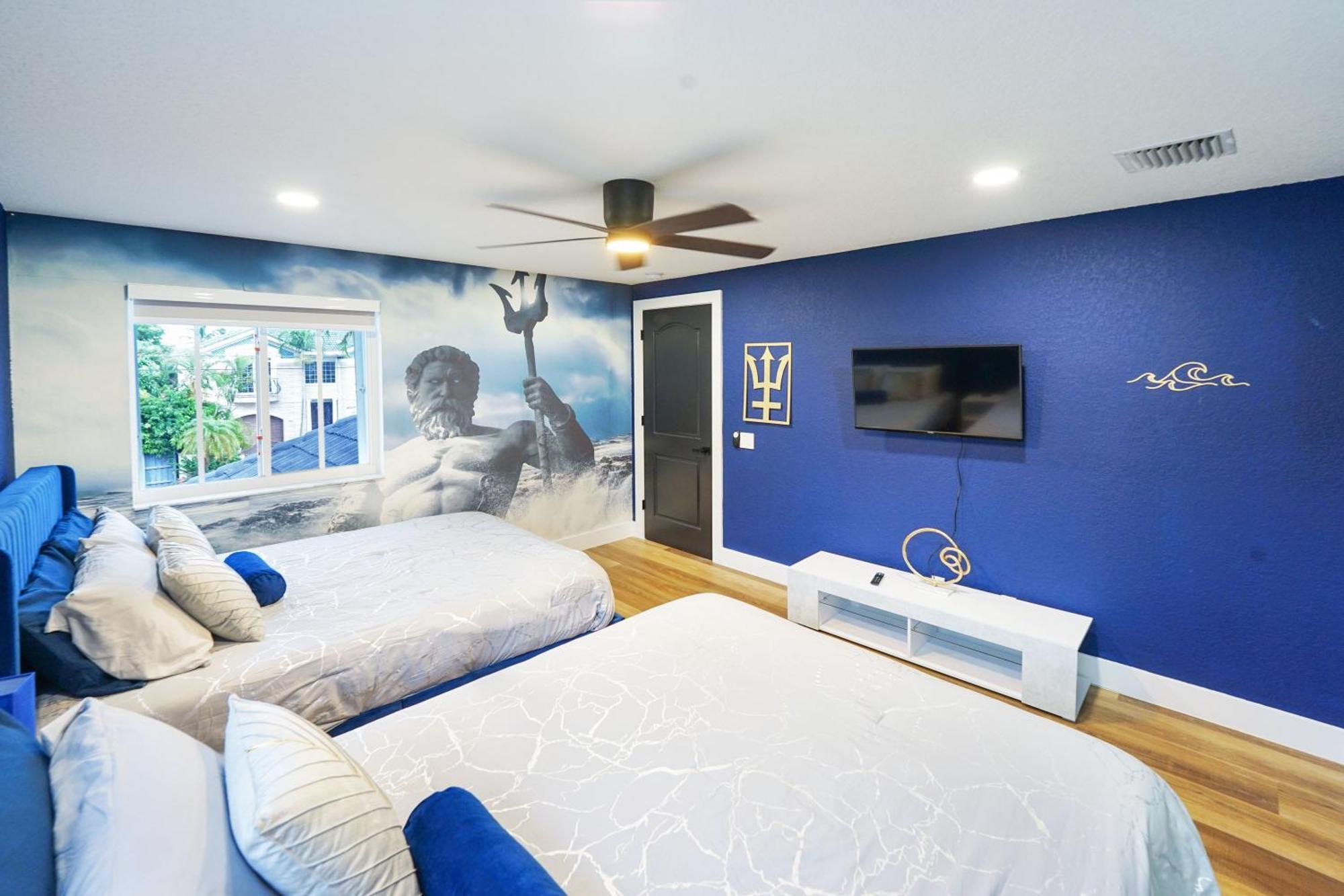 Casa Olympus Lauderdale - Walk To The Beach! Holiday home Fort Lauderdale