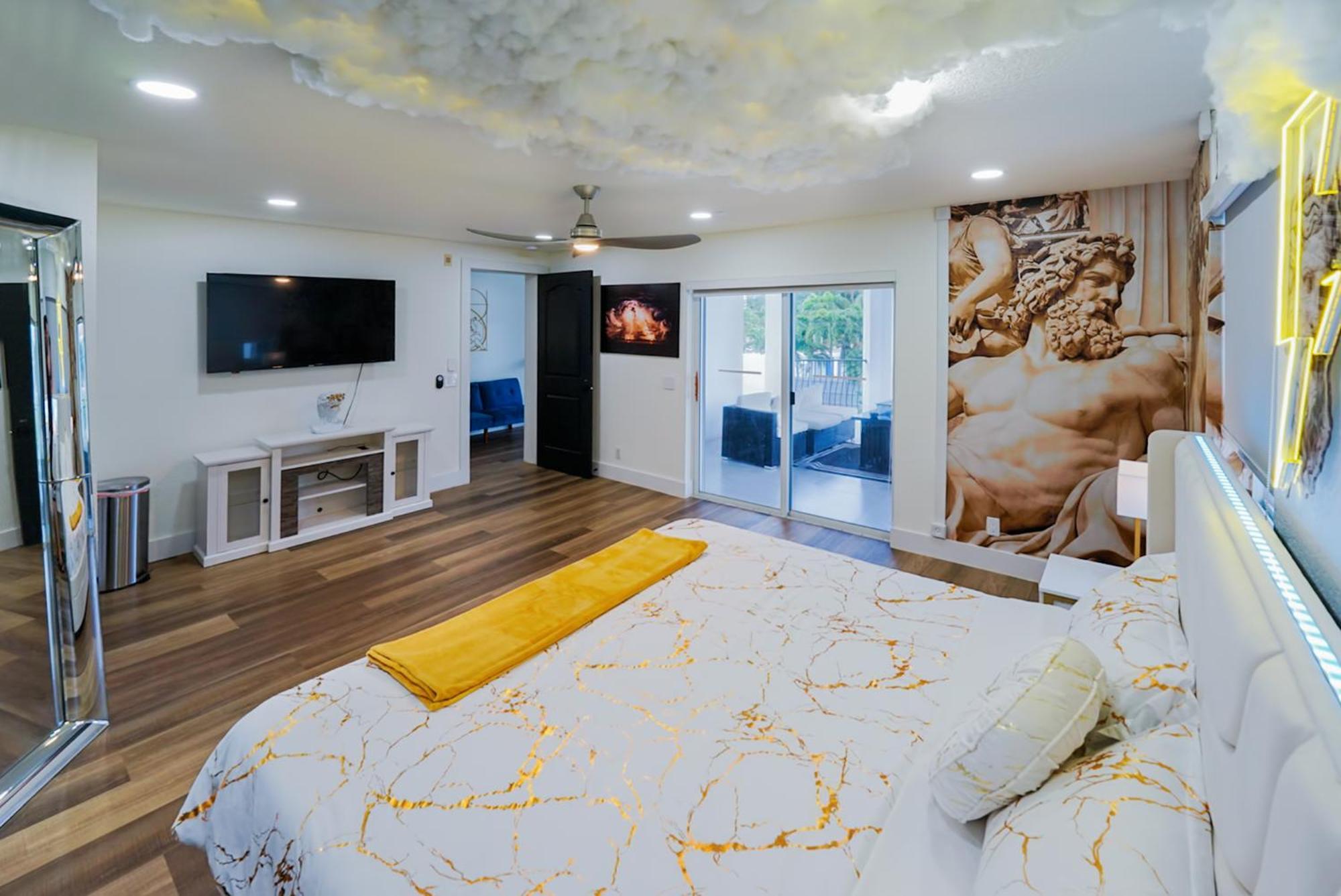 Casa Olympus Lauderdale - Walk To The Beach! * Fort Lauderdale