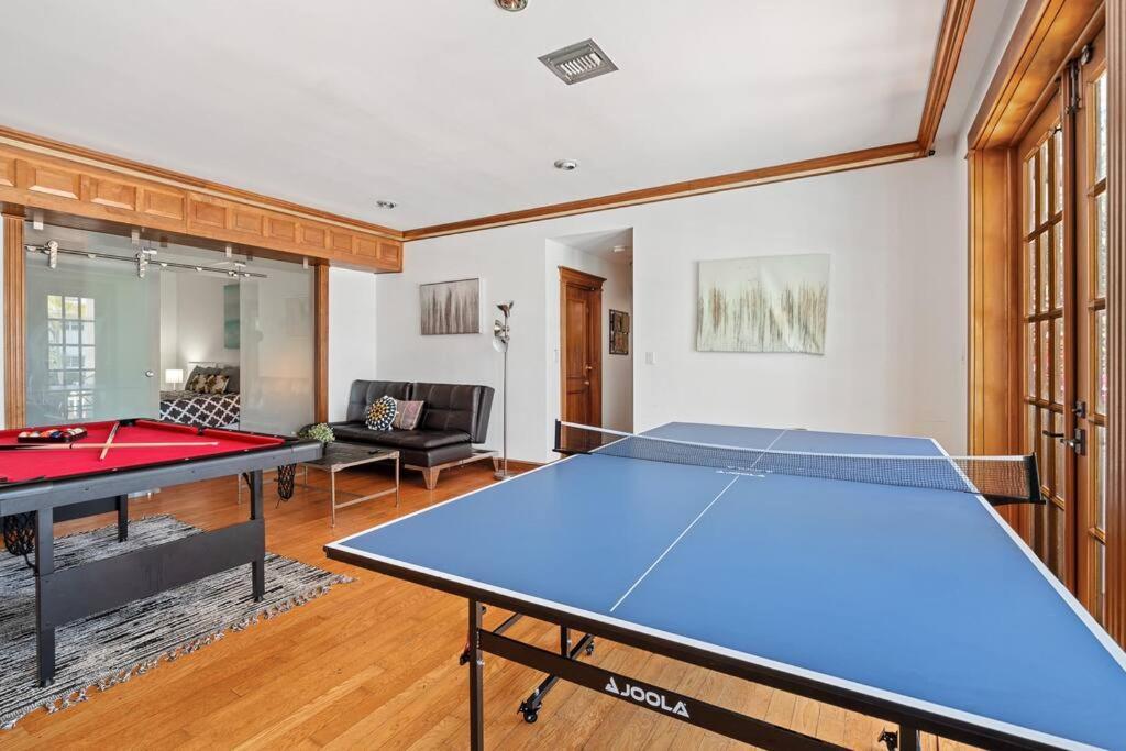 Pool & Hot Tub! Historic Fl Charm! Billiard & Ping Pong, Walk To The Villa Fort Lauderdale