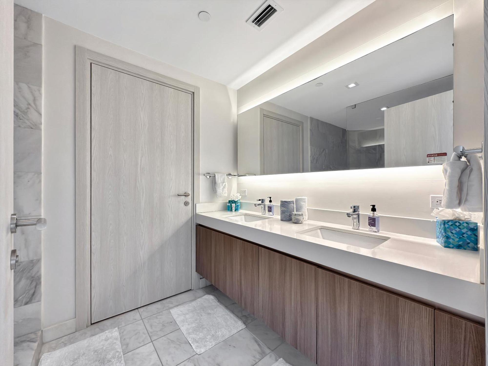 Tiffany Tides - Resort-style Townhome - Gym, Rooftop Pool And Sauna Holiday home Fort Lauderdale