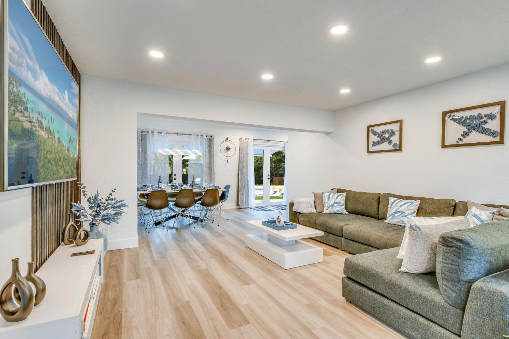 Fox Private Resort-heated Pool, Spa-downtown&beach Villa