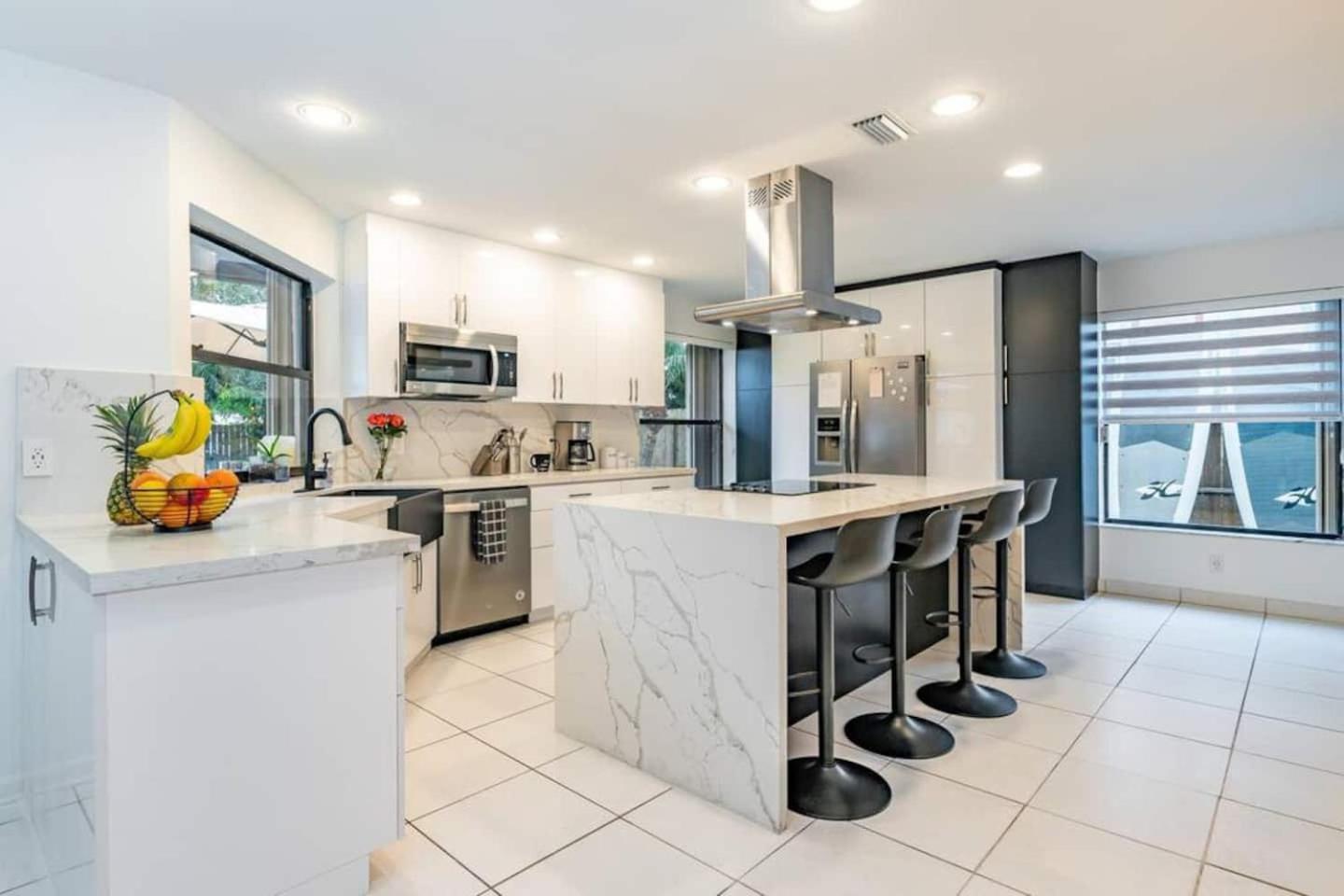 Villa Fox Private Resort-heated Pool, Spa-downtown&beach Fort Lauderdale