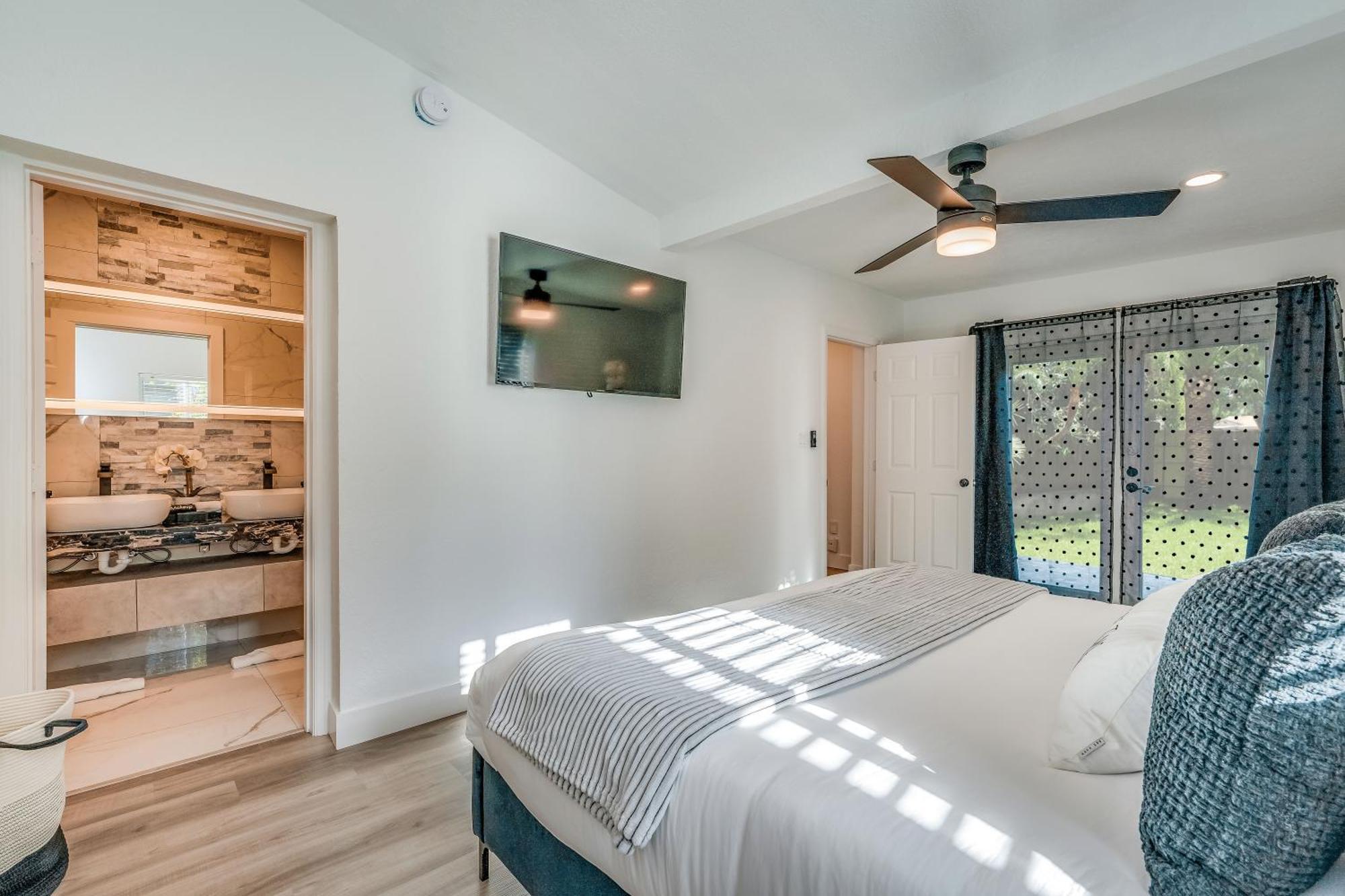 Fox Private Resort-heated Pool, Spa-downtown&beach Fort Lauderdale
