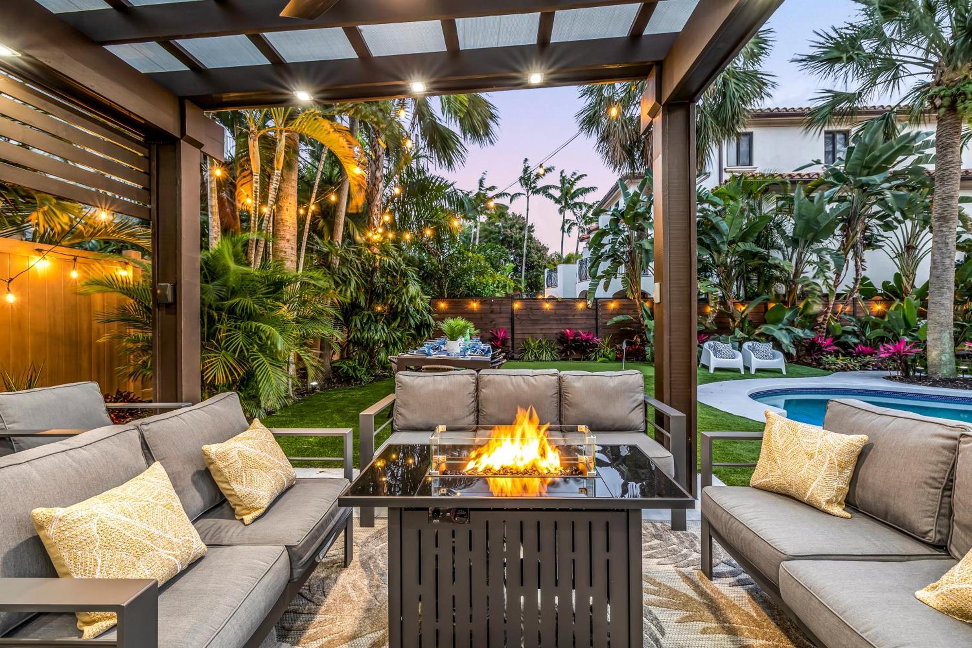 Holiday home Special Pricing, Olas Retreat, Heated Pool, Golf And Family-ready Fort Lauderdale