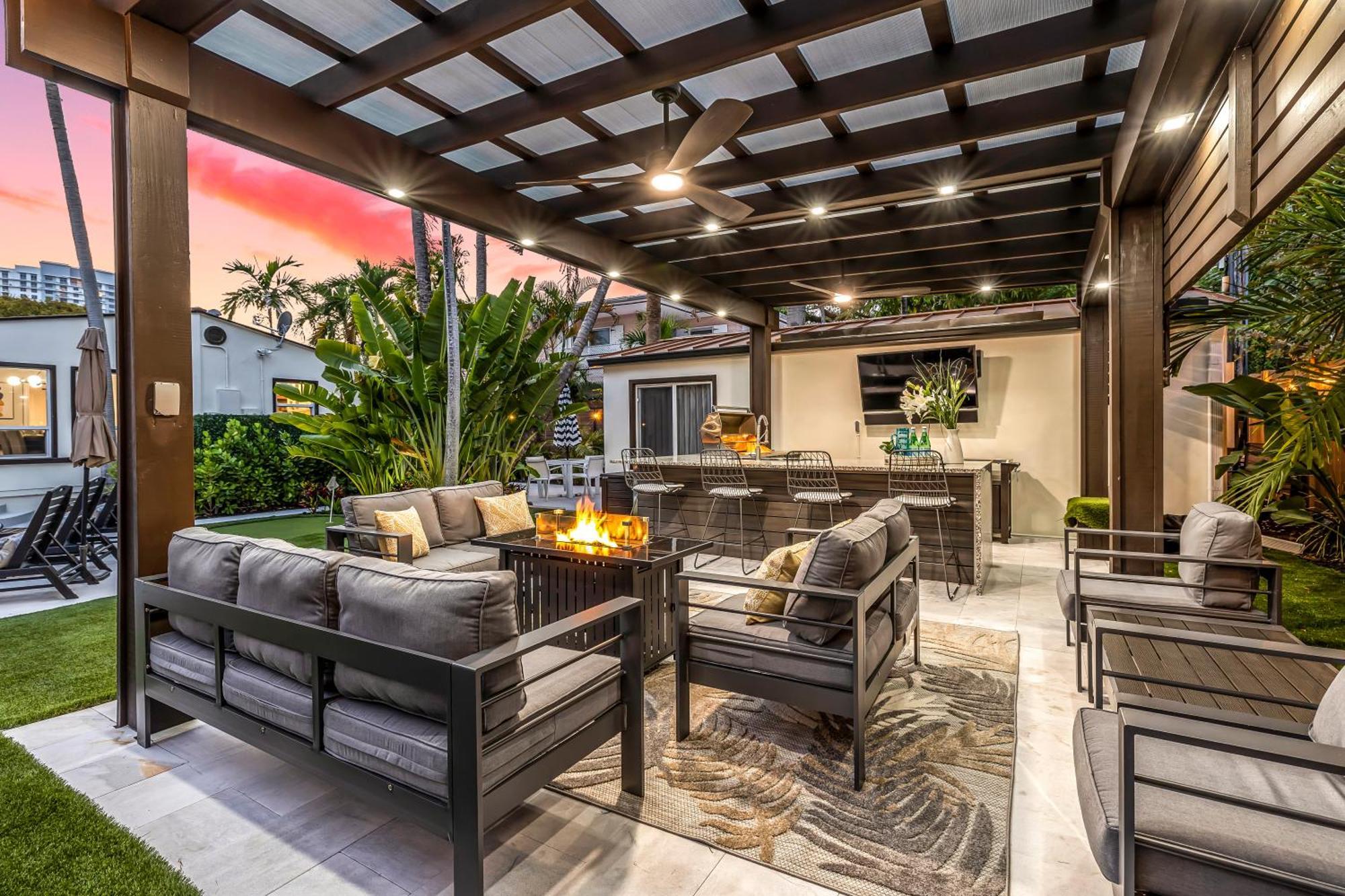 Special Pricing, Olas Retreat, Heated Pool, Golf And Family-ready Holiday home *