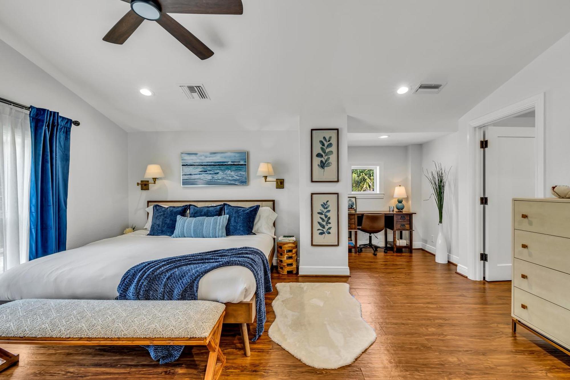 Special Pricing, Olas Retreat, Heated Pool, Golf And Family-ready Holiday home Fort Lauderdale