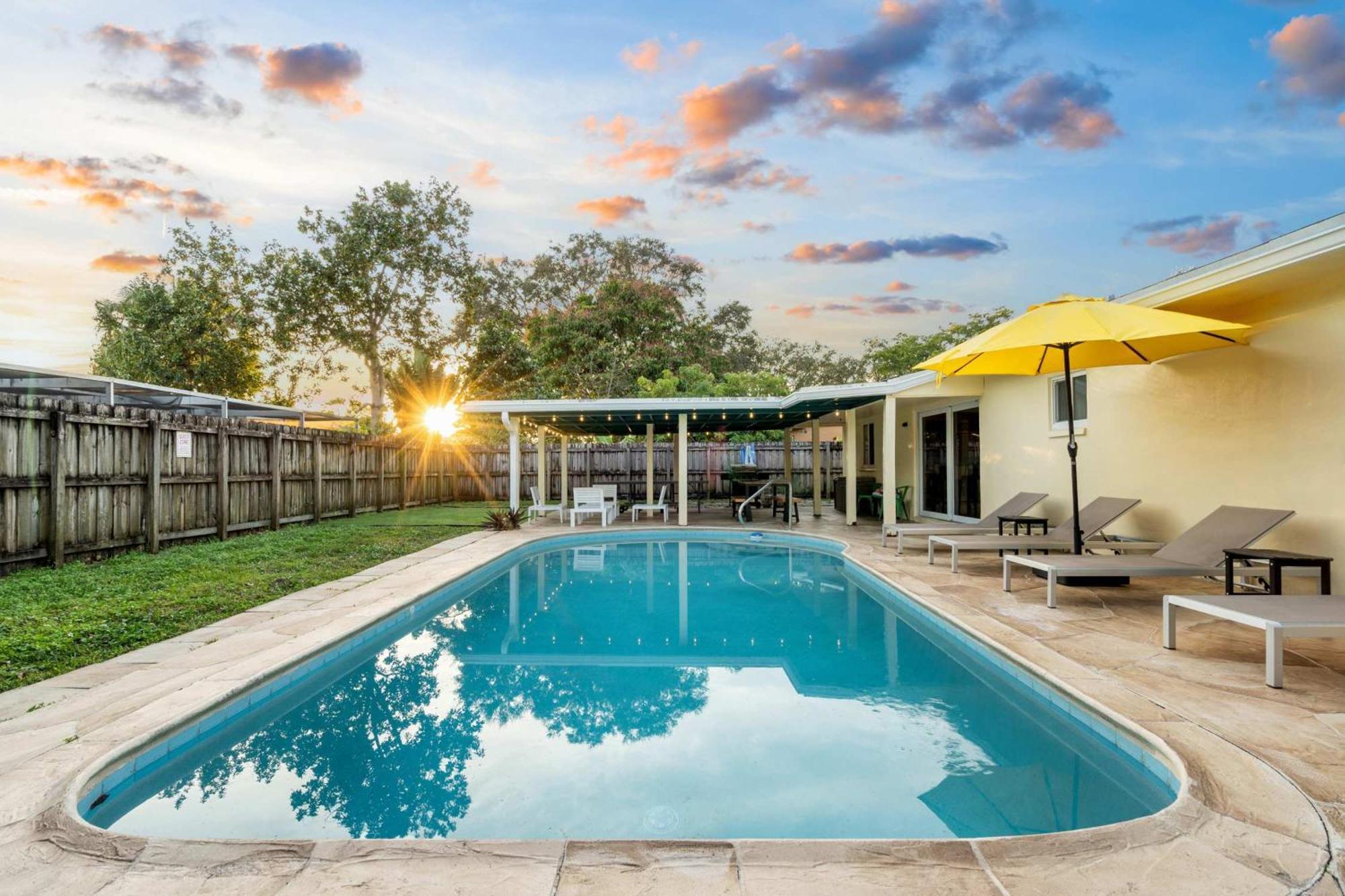 4br With Private Pool And Game - Prime Location Holiday home Fort Lauderdale
