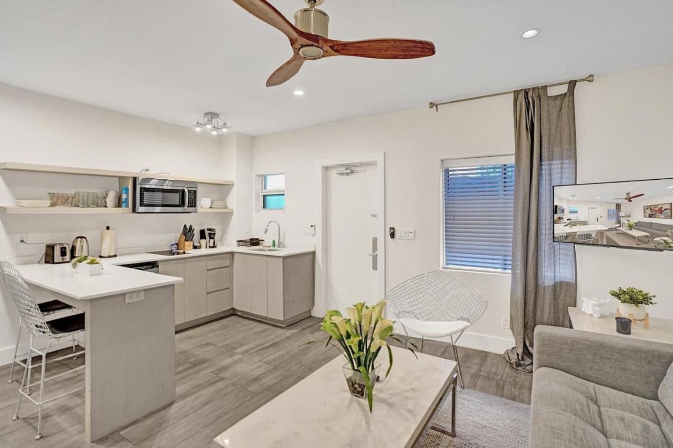 2102 Eden Collection 1br Kitchen Steps To Fort Lauderdale