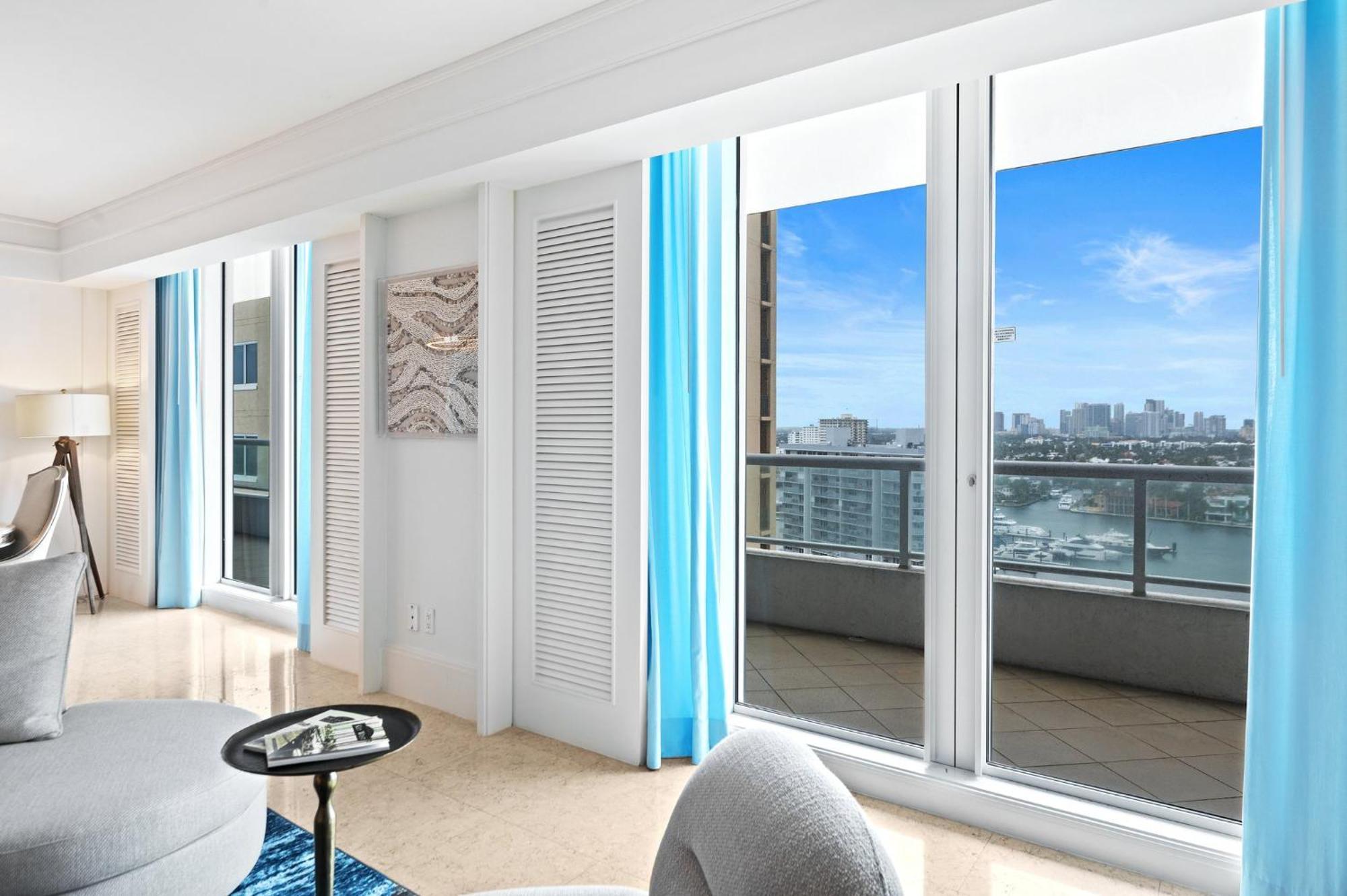 Ritz-carlton Luxury Oceanfront 2br On 16th Floor Apartment