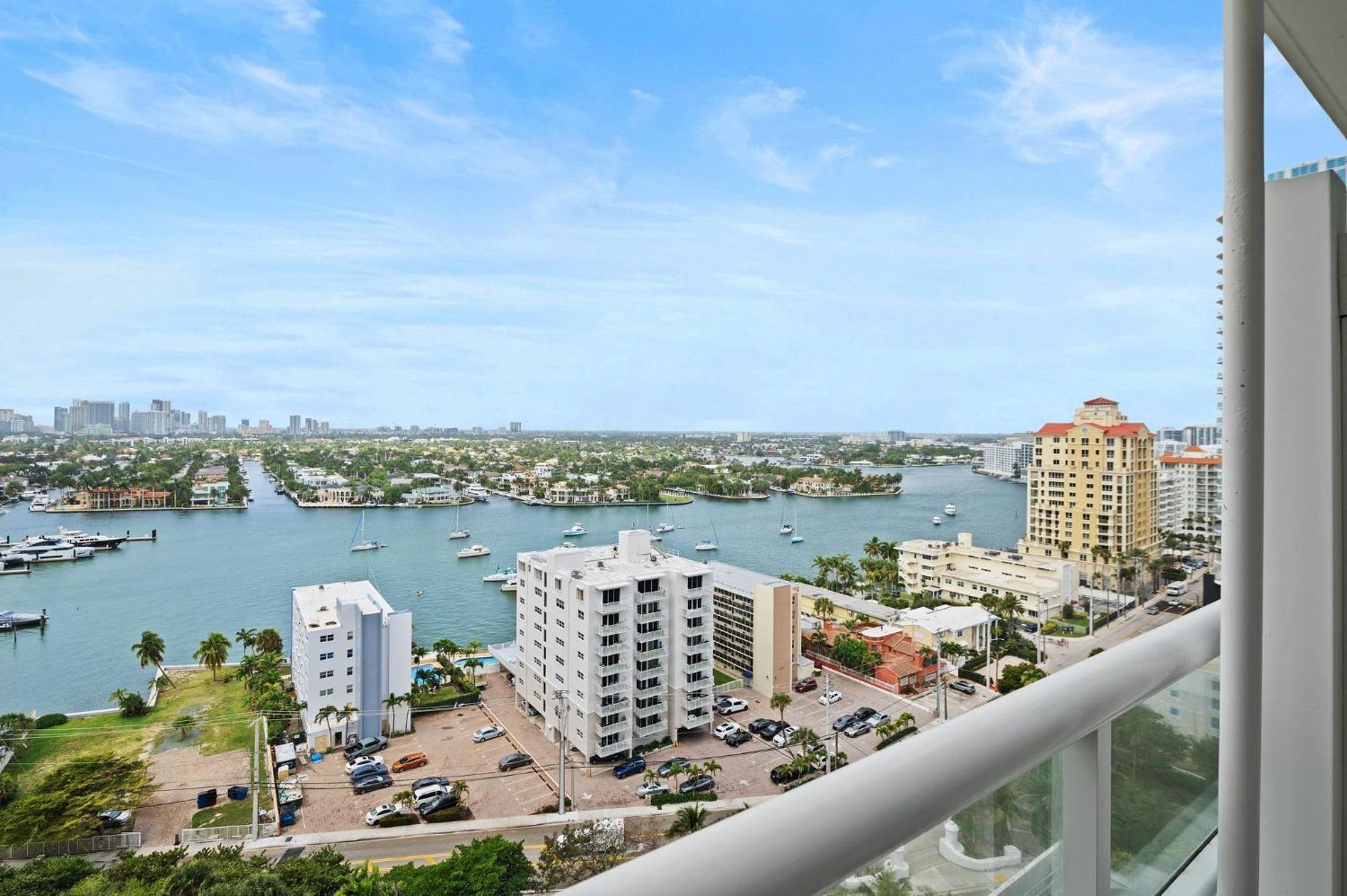 Apartment Ritz-carlton Luxury Oceanfront 2br On 16th Floor