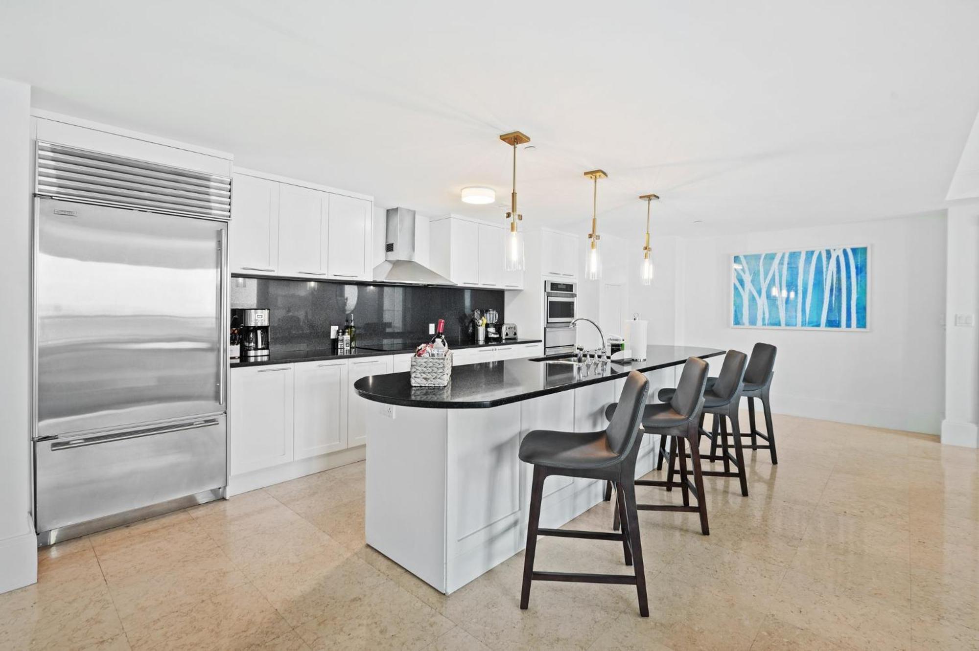 Apartment Ritz-carlton Luxury Oceanfront 2br On 16th Floor Fort Lauderdale