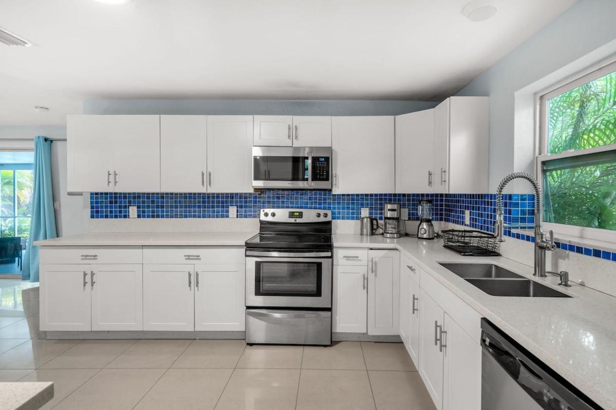 Tropical House 3 Bedrooms With Pool Oakland Park Holiday home