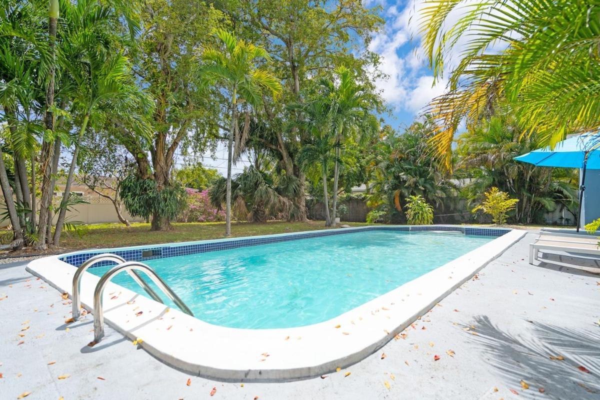 Tropical House 3 Bedrooms With Pool Oakland Park
