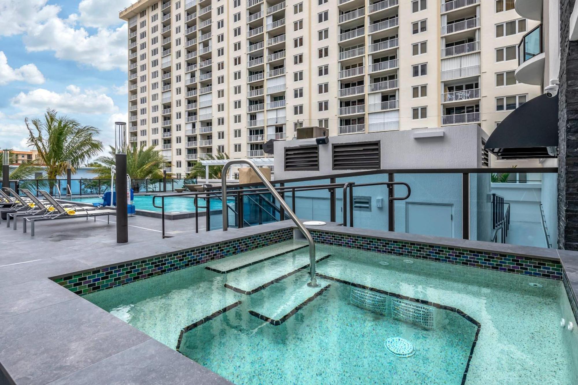 Cambria Lauderdale 3* Fort Lauderdale