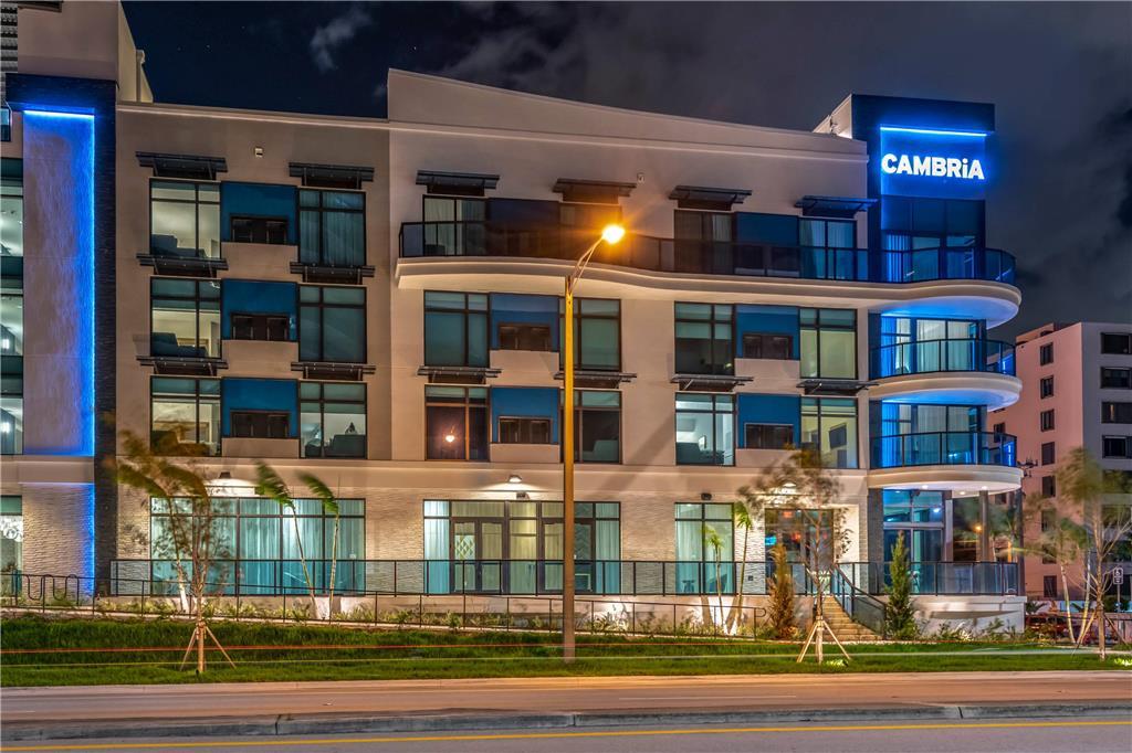 Cambria Lauderdale Hotel 3*